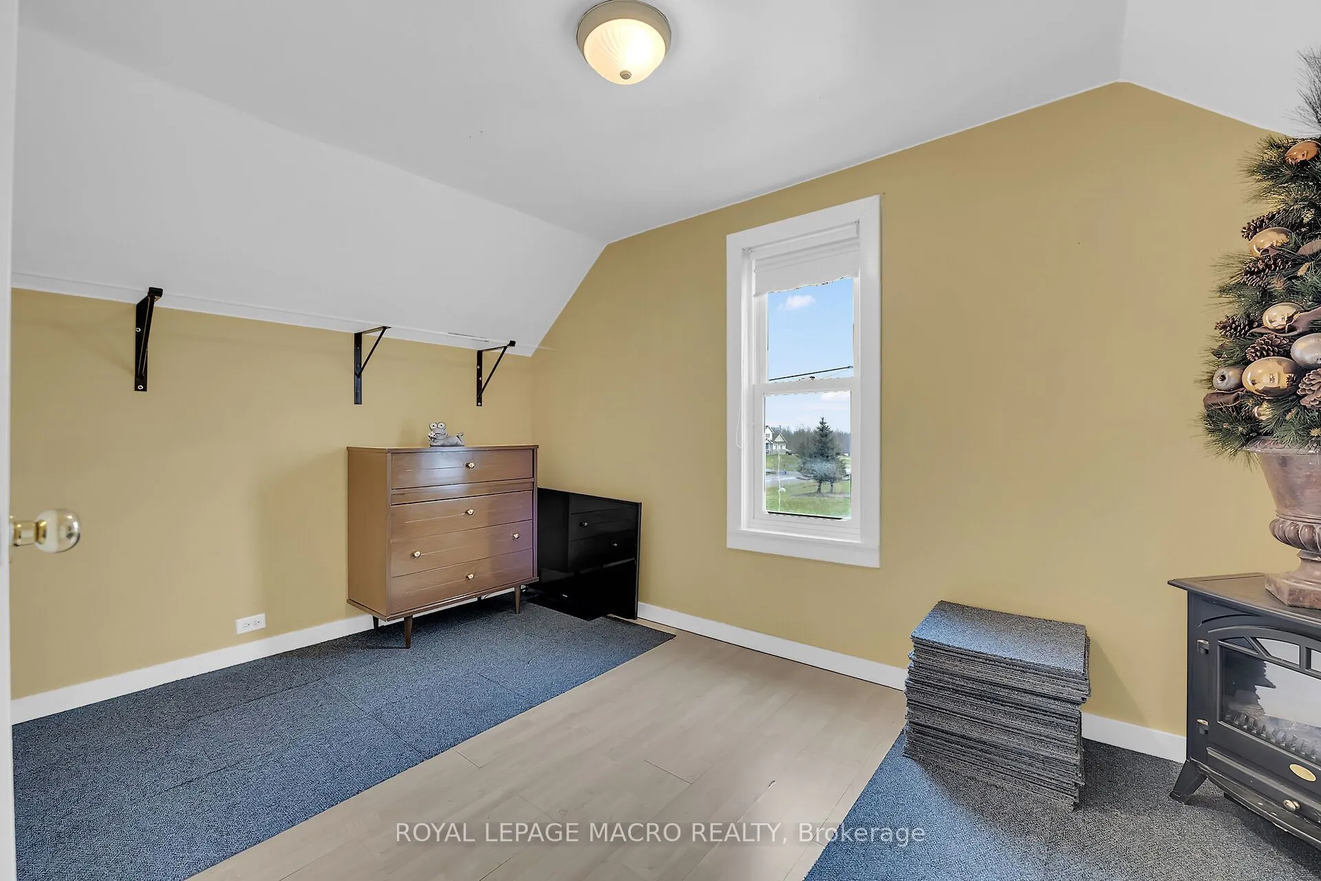 2374 St Anns Road