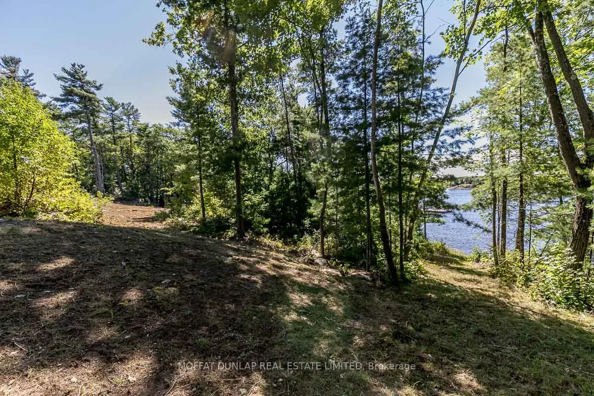 32 Webber Island