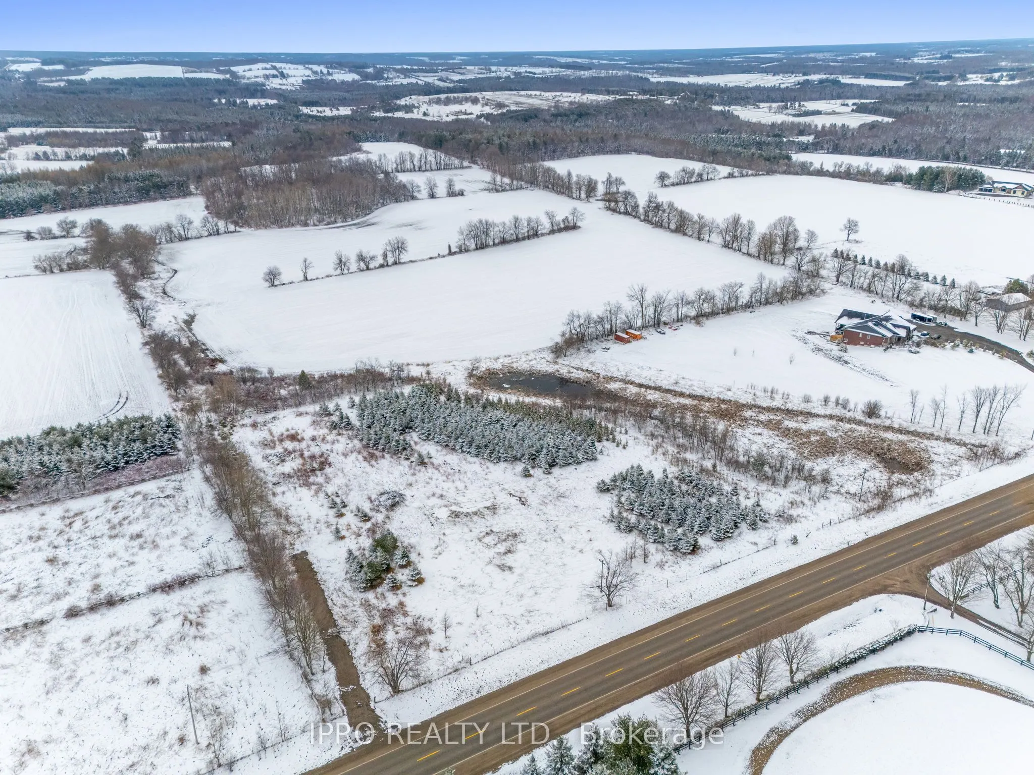 9449 Wellington 22 Road