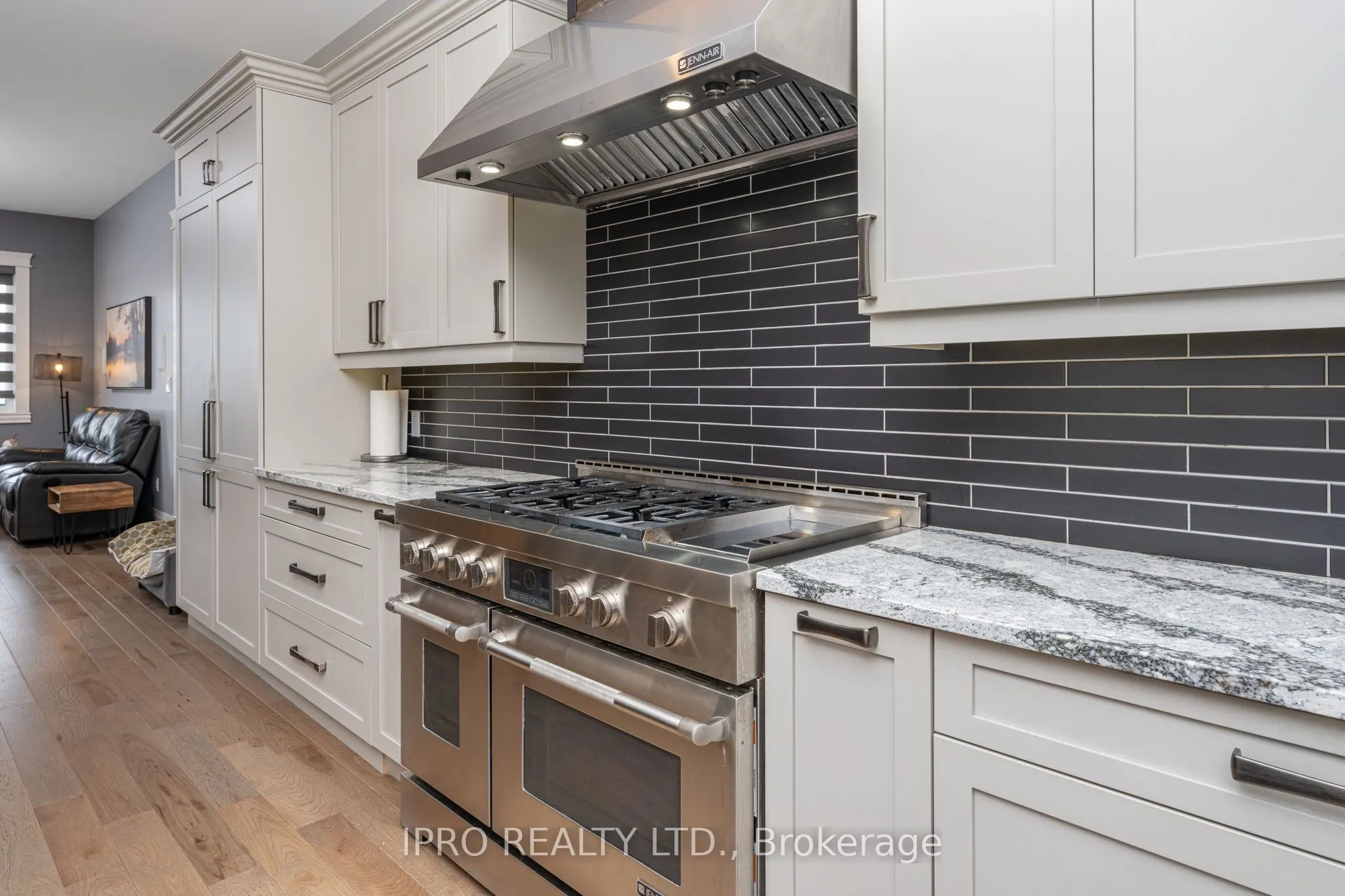 9449 Wellington 22 Road