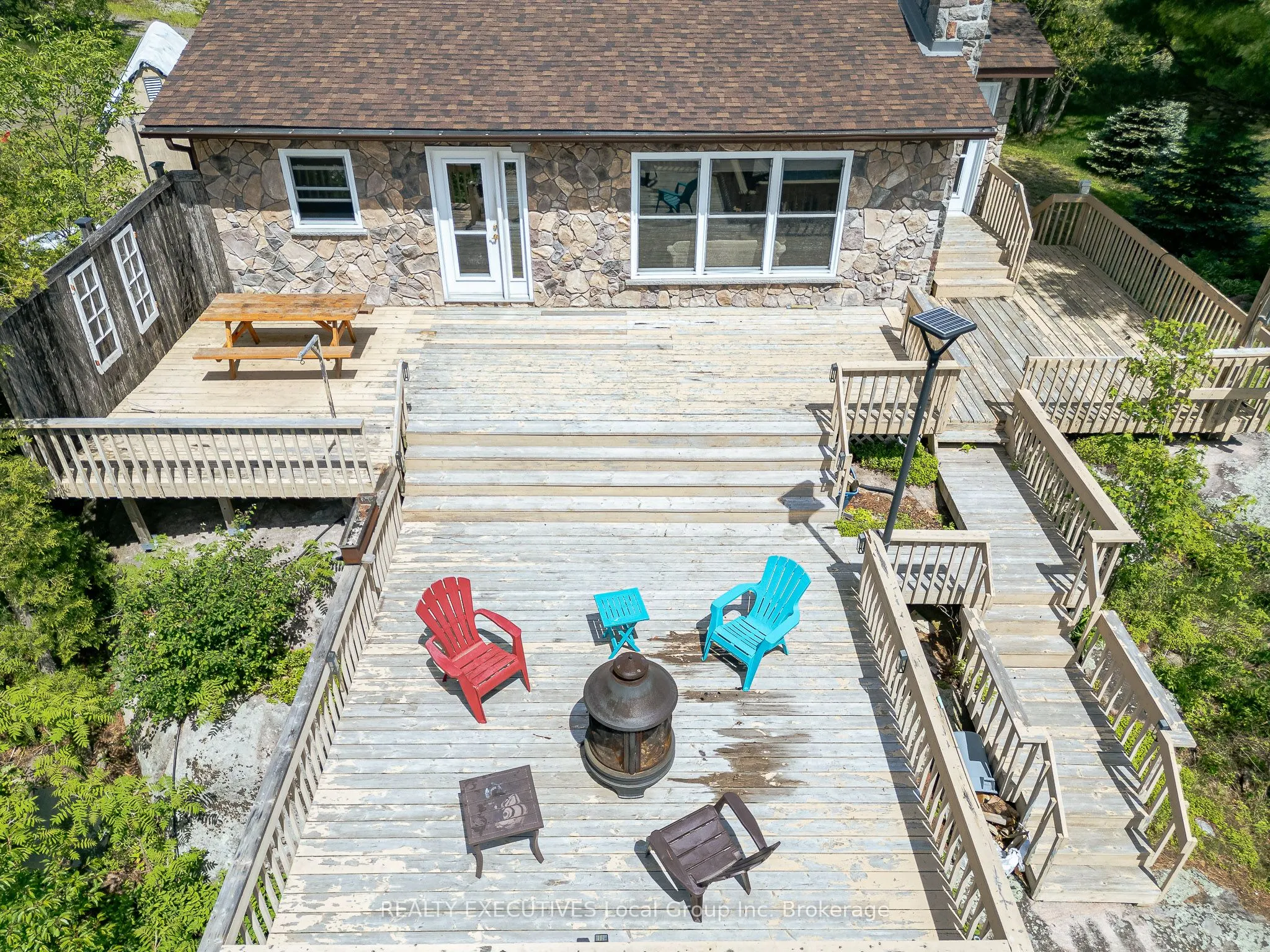 77 ROCKVIEW Road