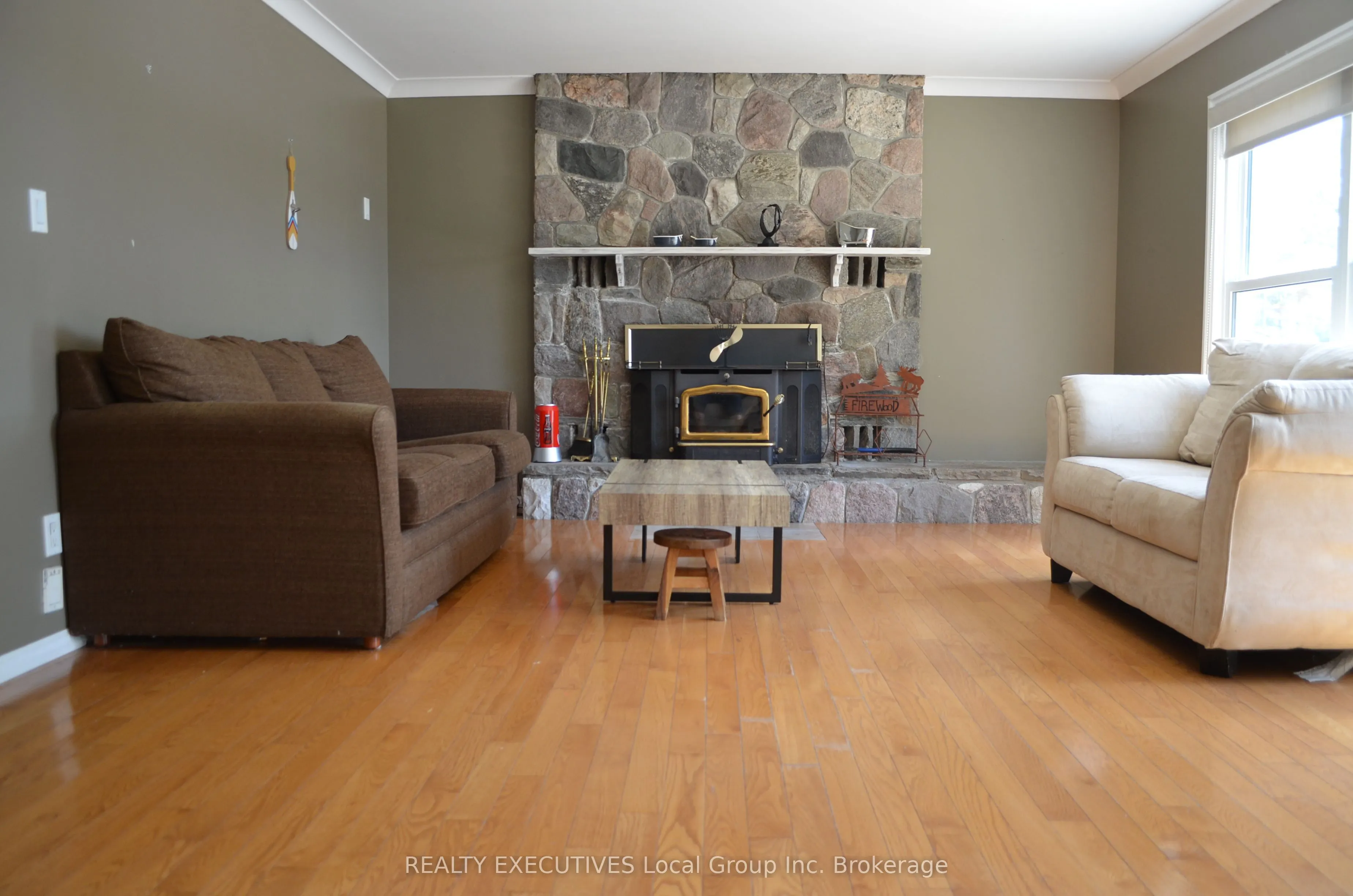 77 ROCKVIEW Road