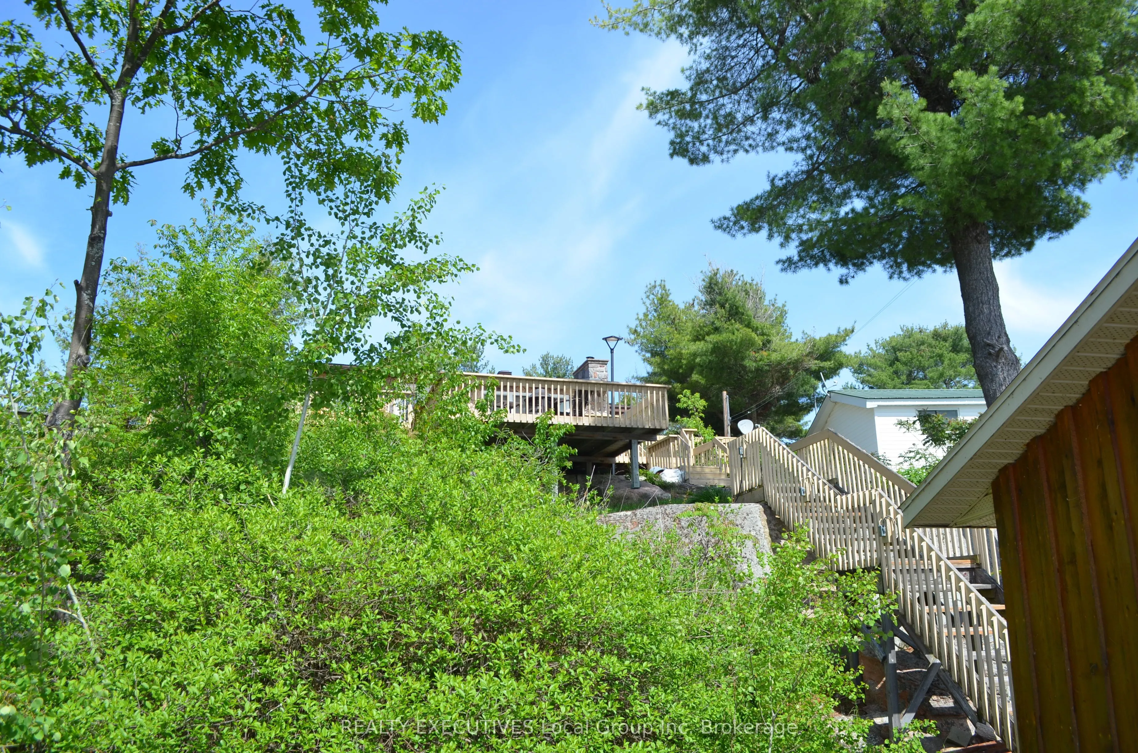77 ROCKVIEW Road
