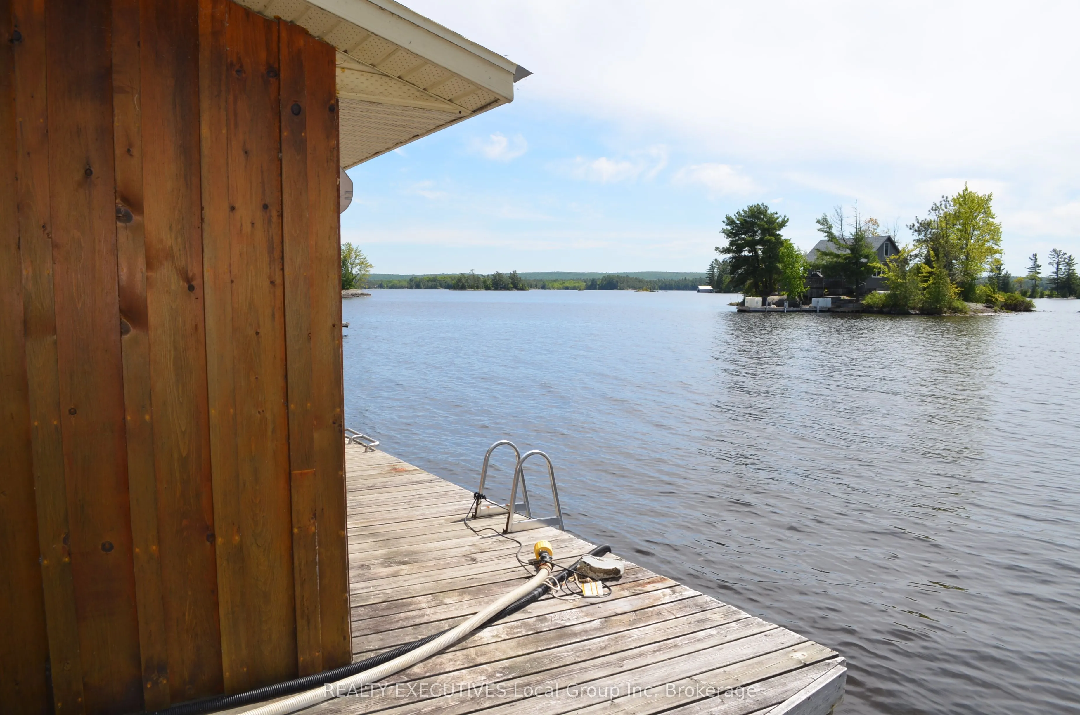 77 ROCKVIEW Road