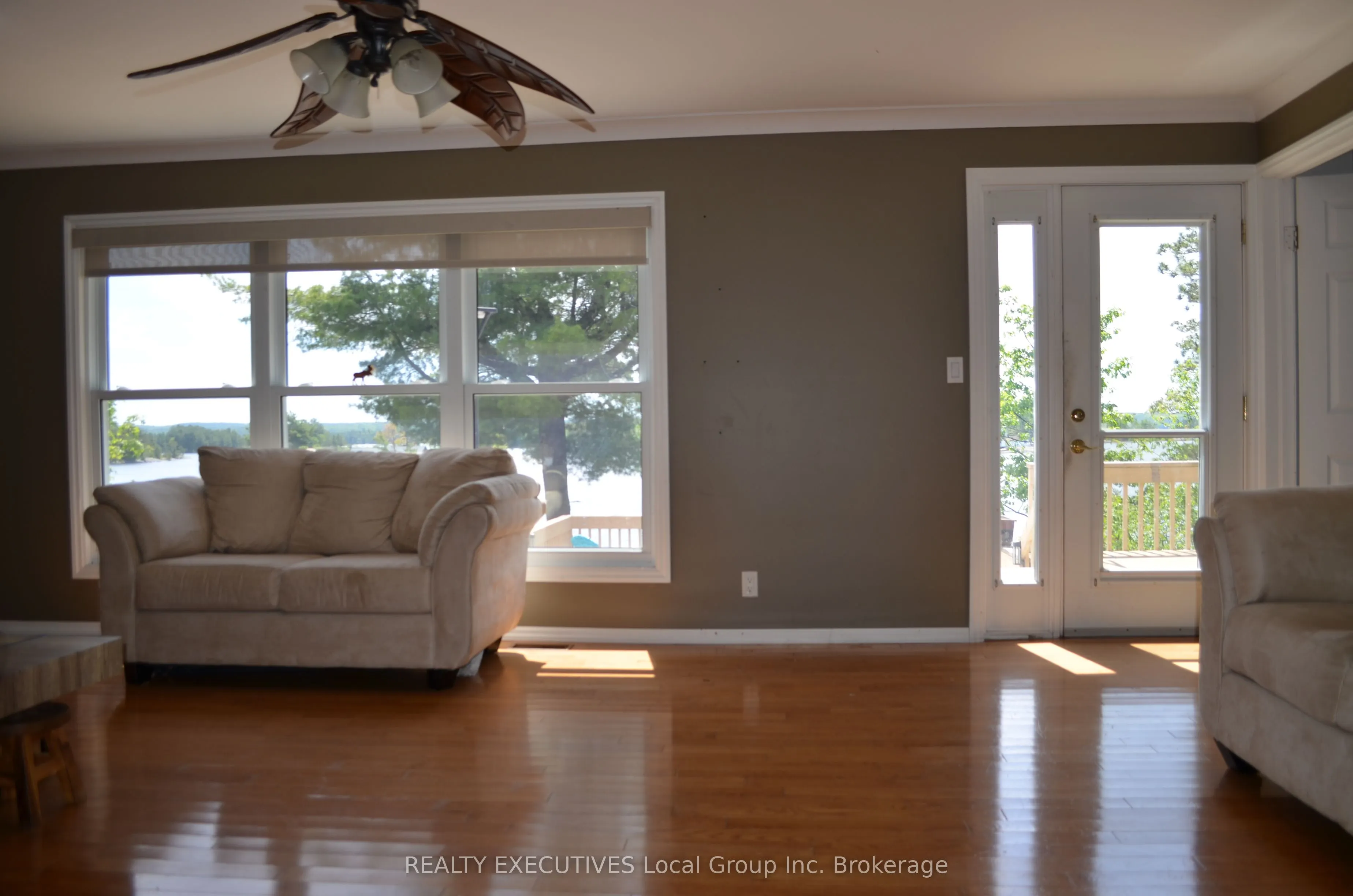 77 ROCKVIEW Road