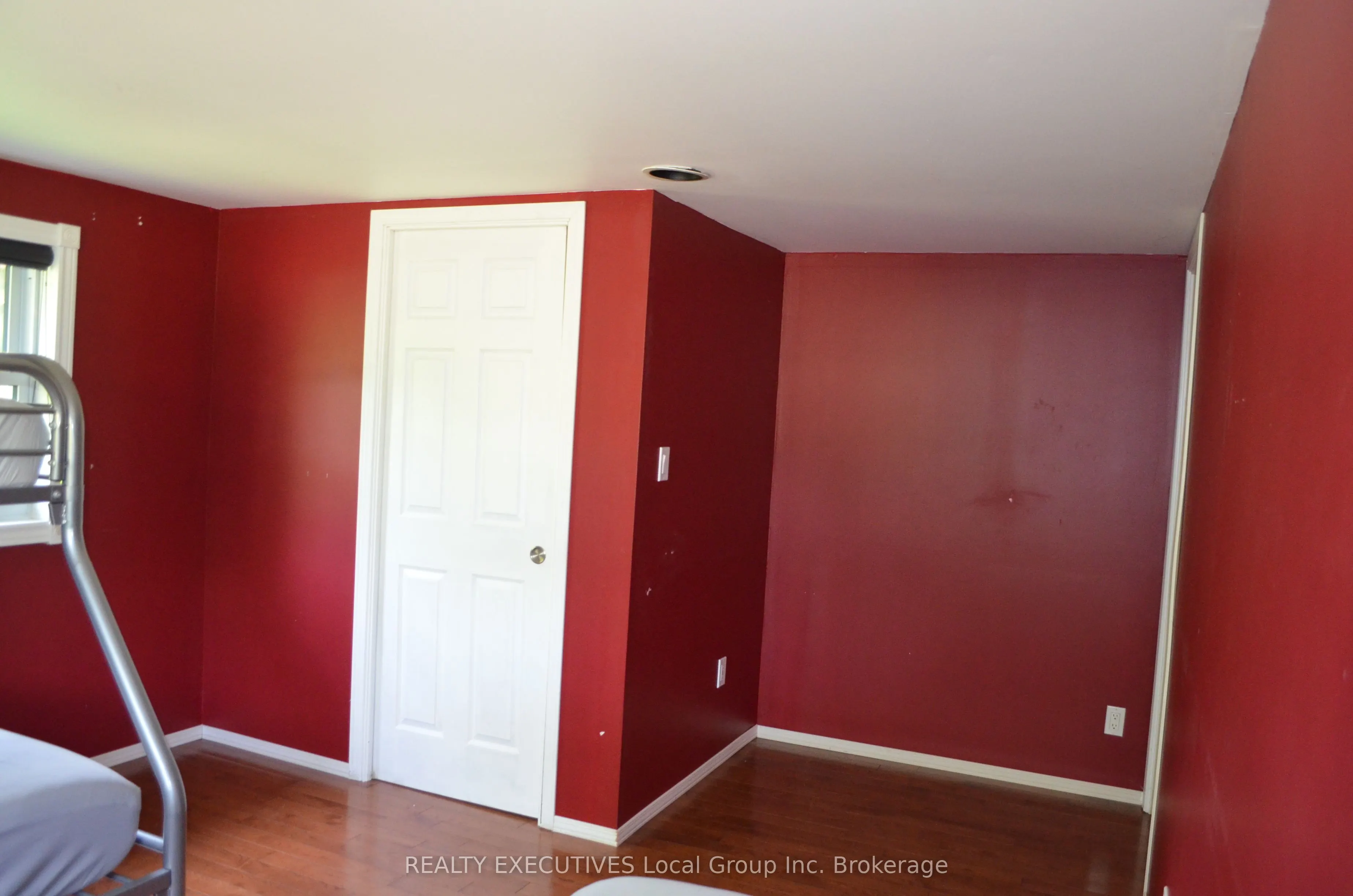 77 ROCKVIEW Road