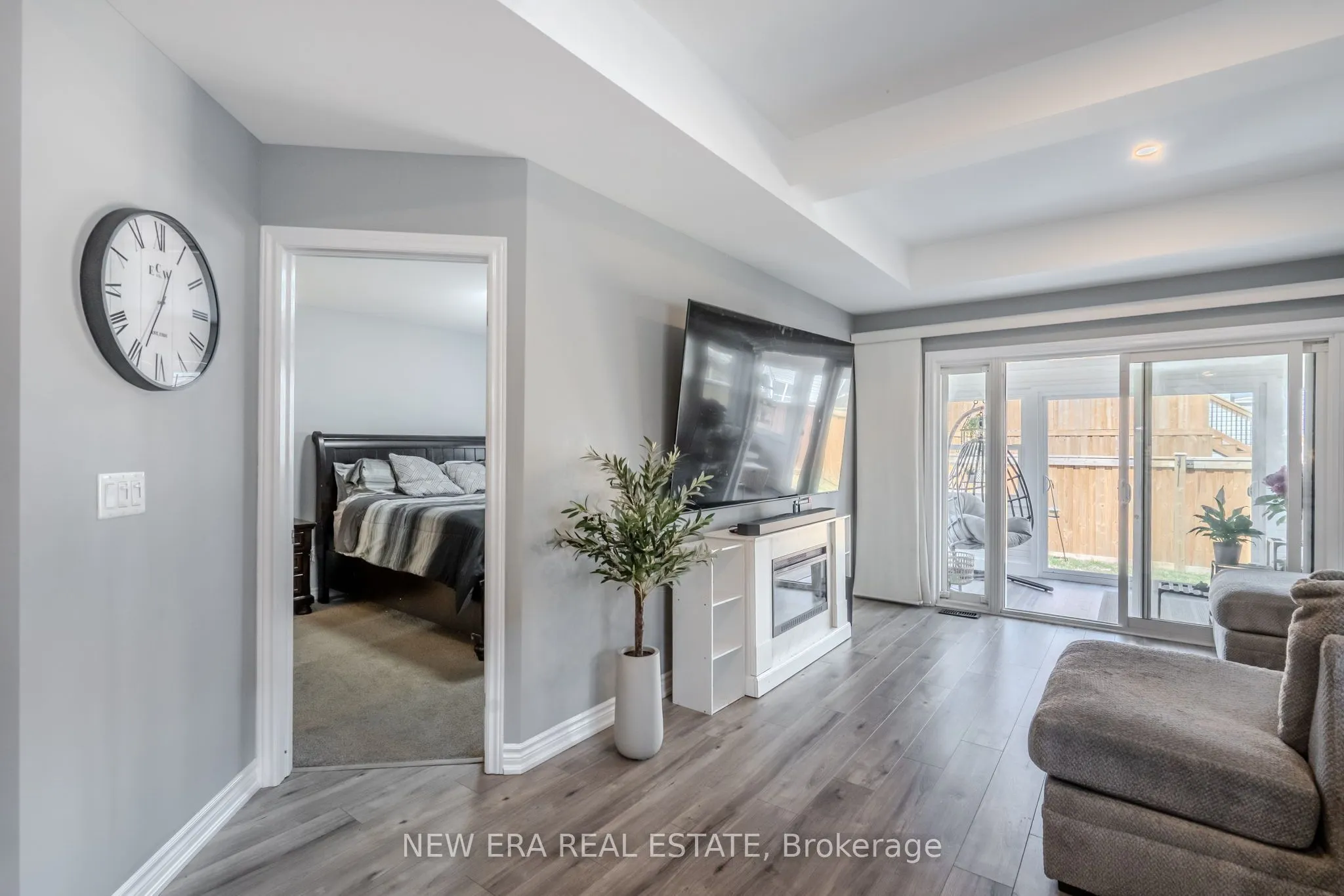 67 Cortland Way