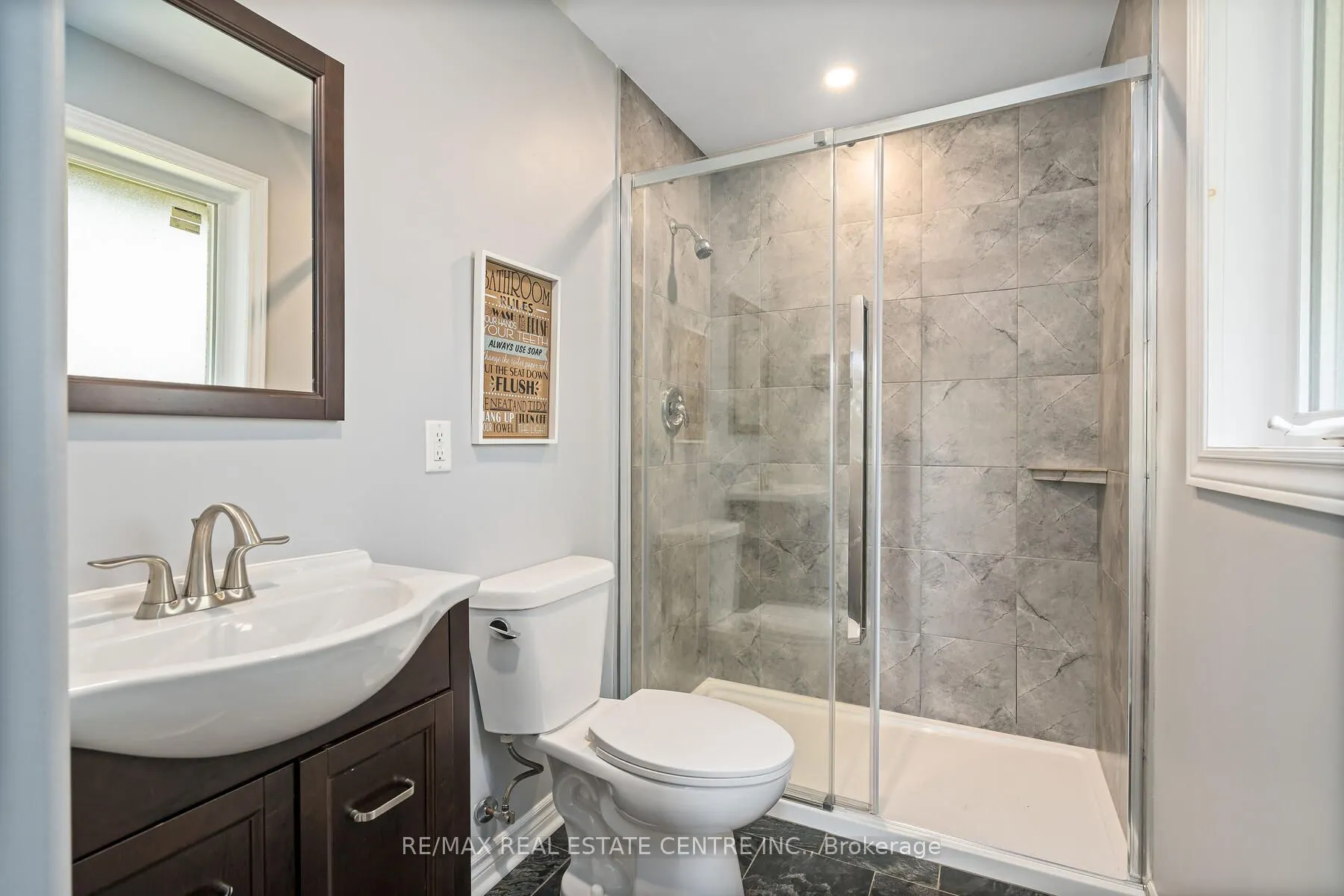 4 Pine Ridge Road