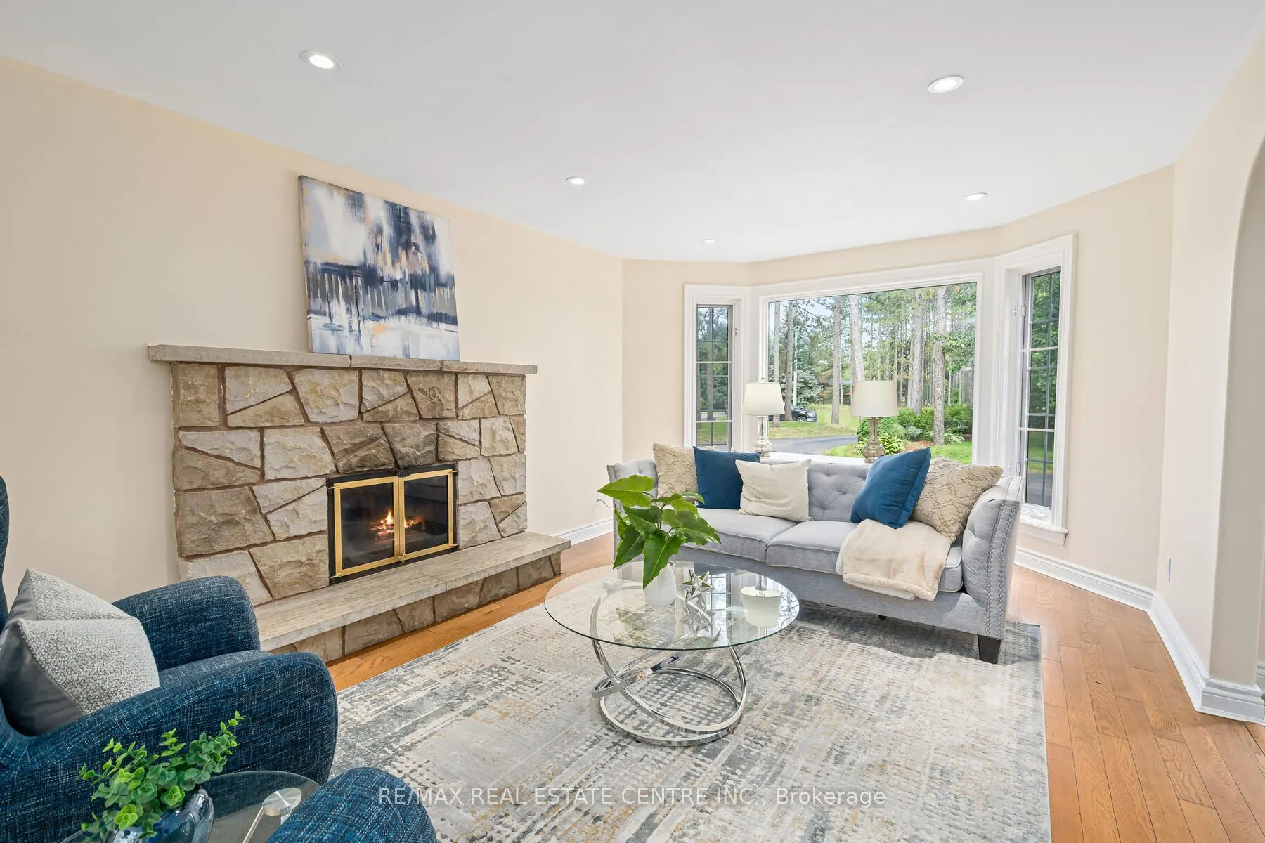 4 Pine Ridge Road