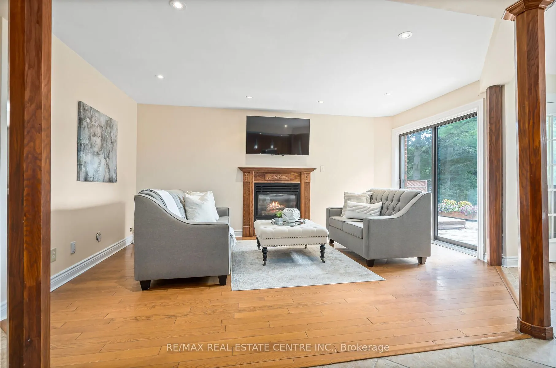 4 Pine Ridge Road