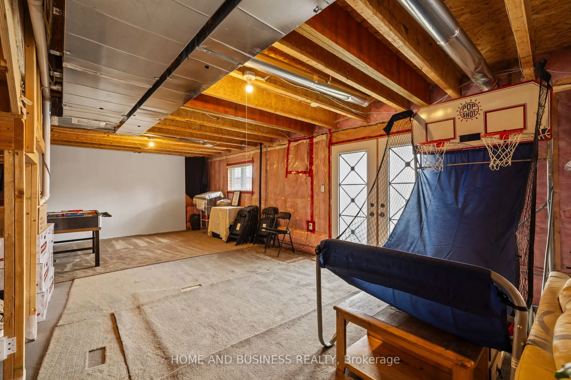 40 Anderson Avenue