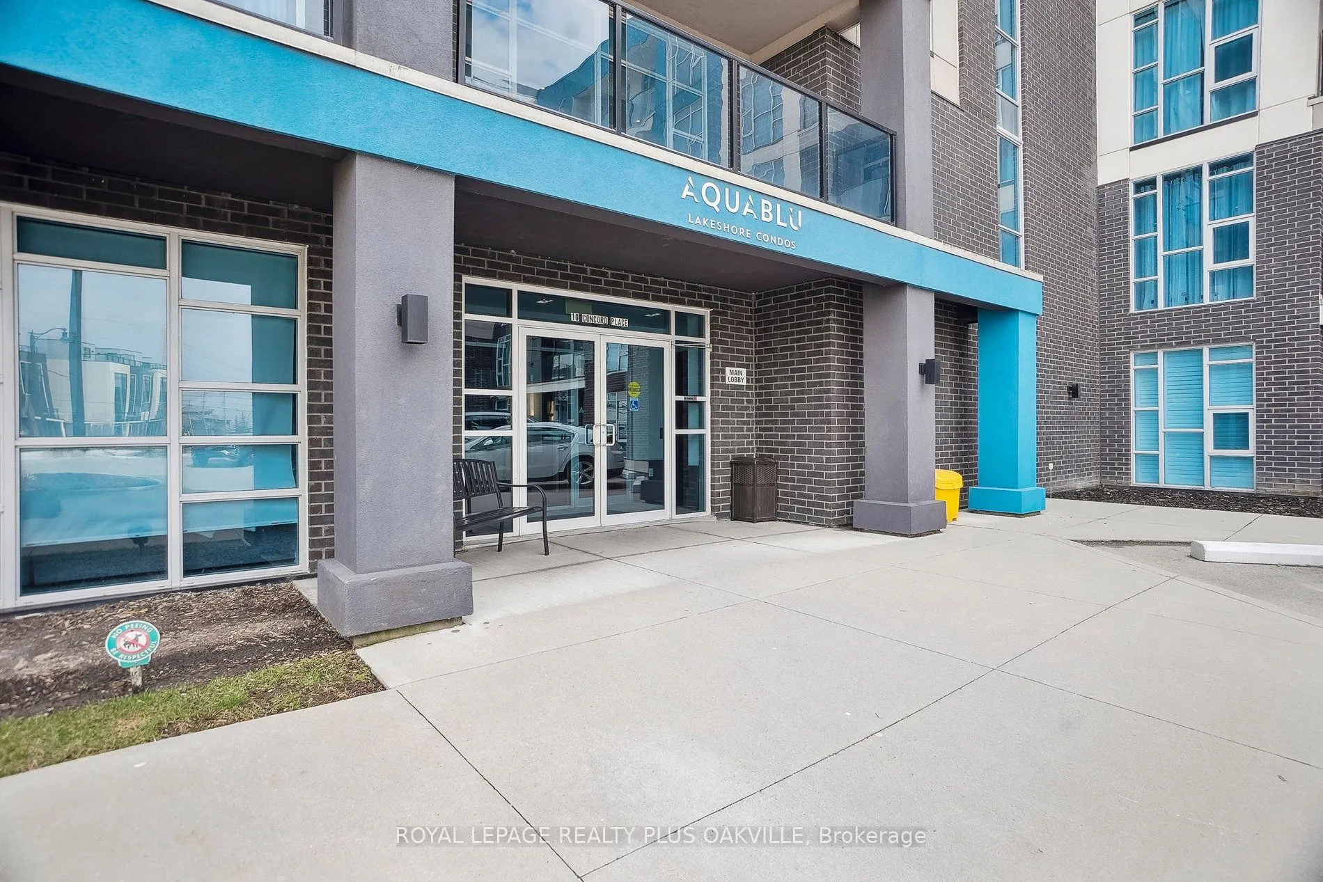 10 Concord Place #412