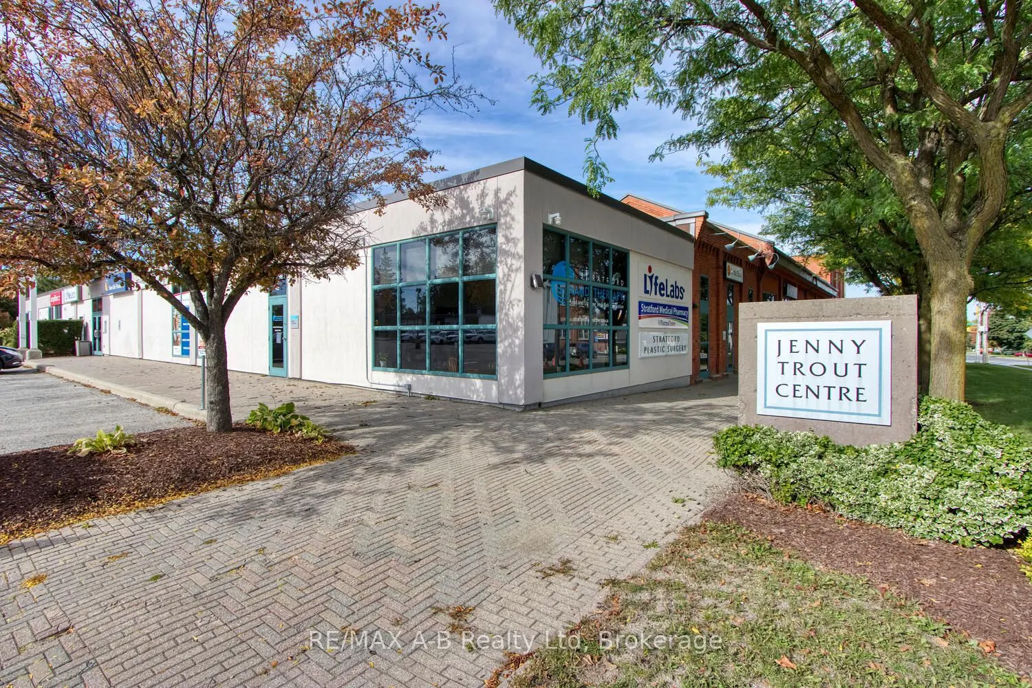 342 Erie Street, #114