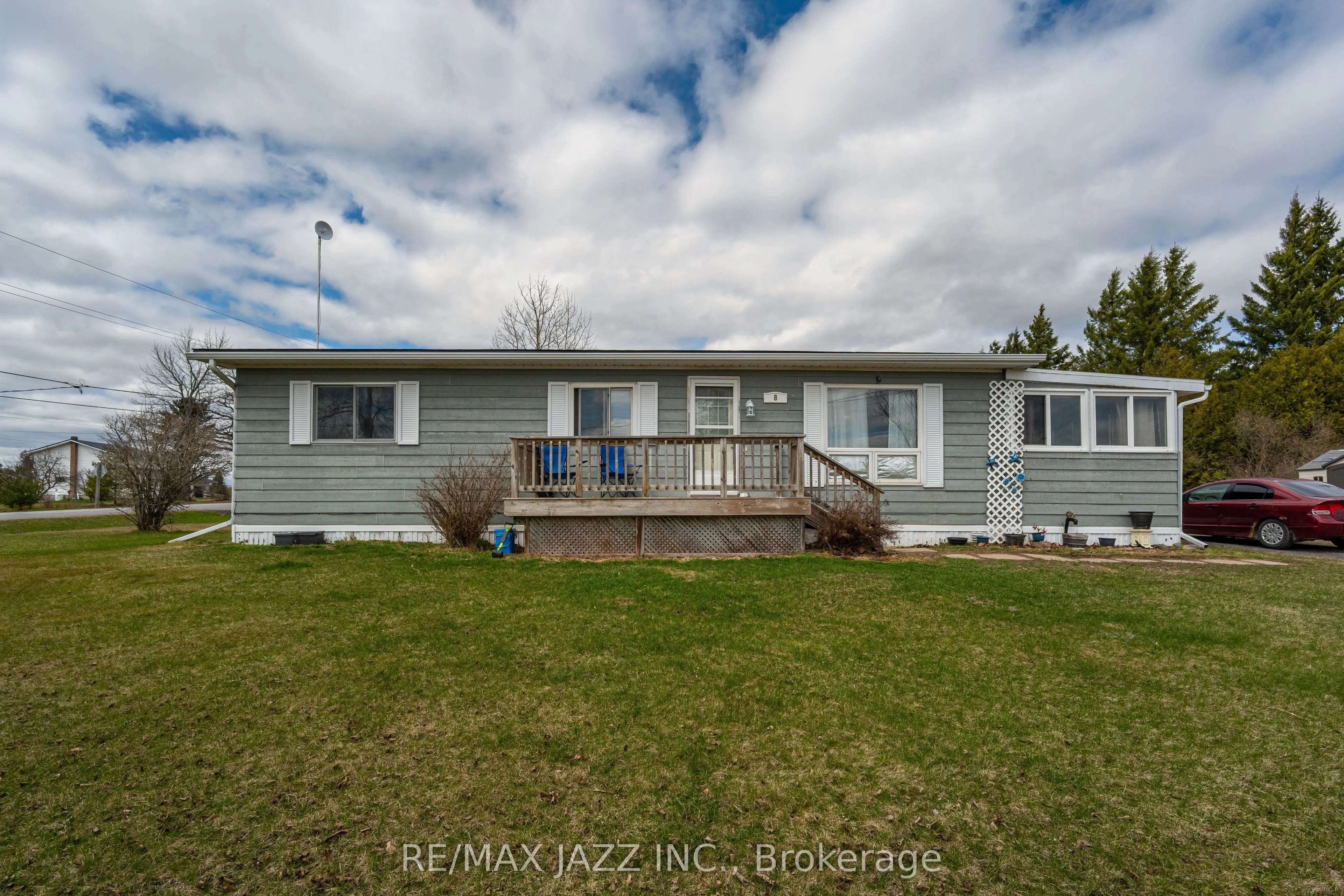 8 Almac Drive