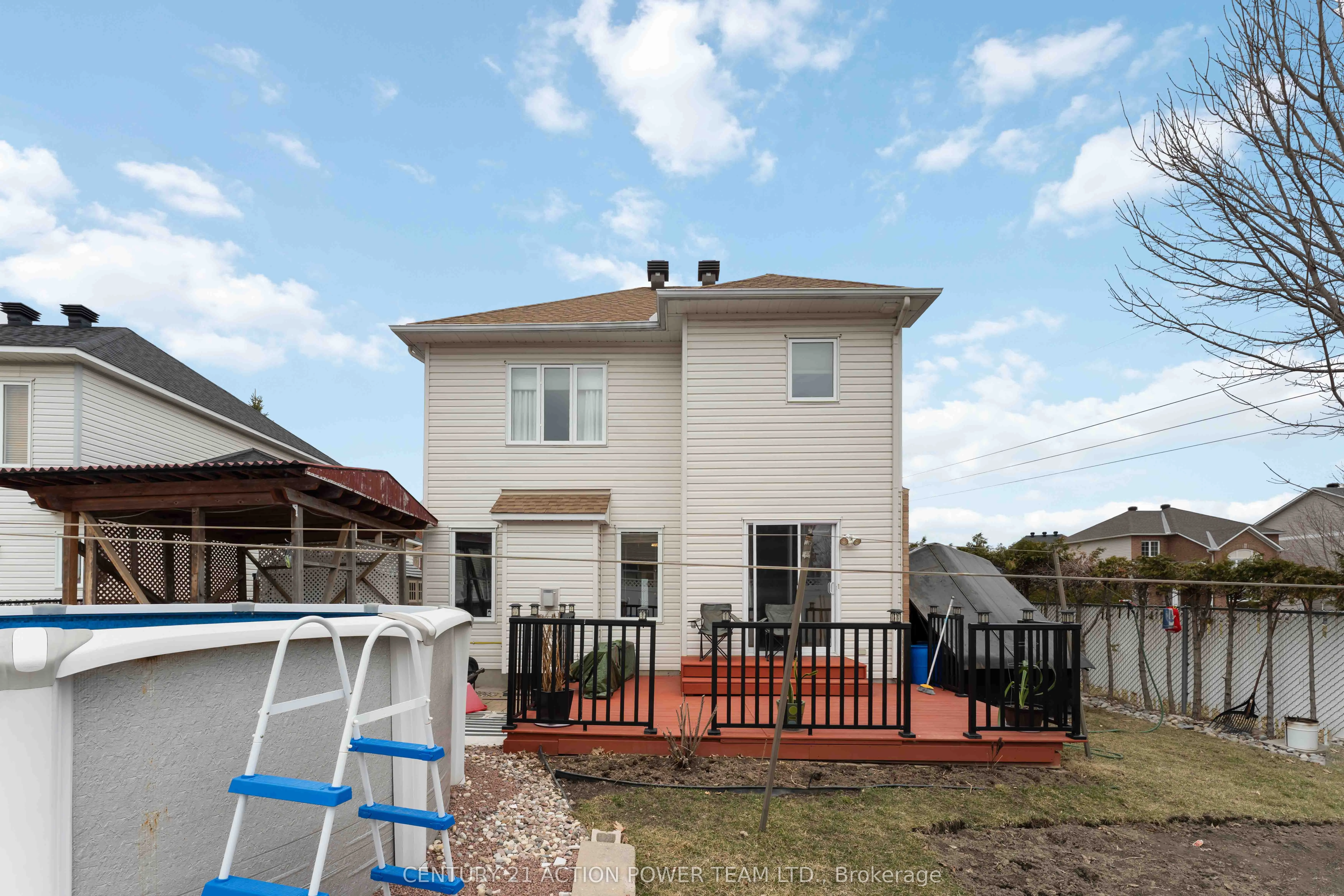 636 Aquaview Drive