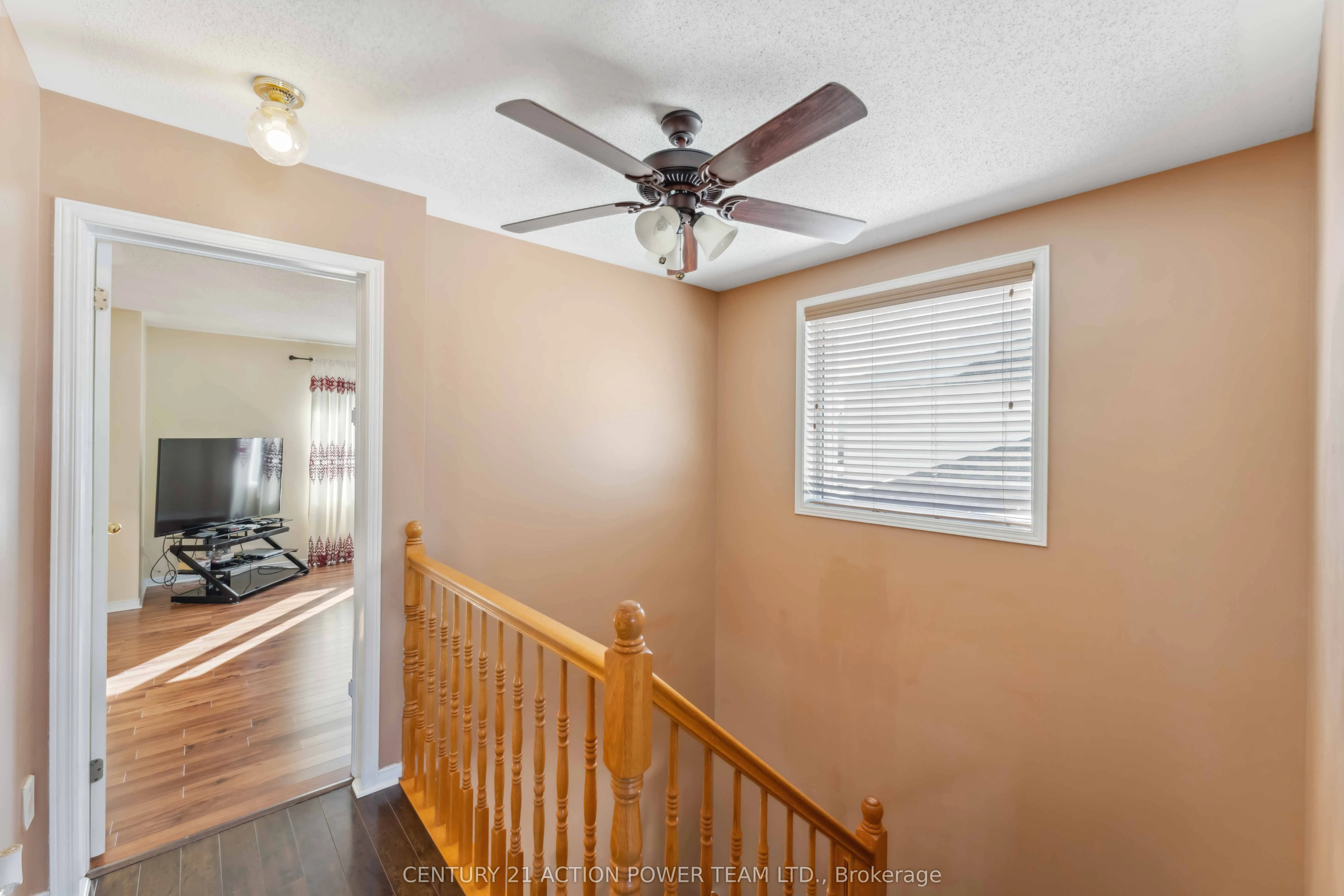 636 Aquaview Drive