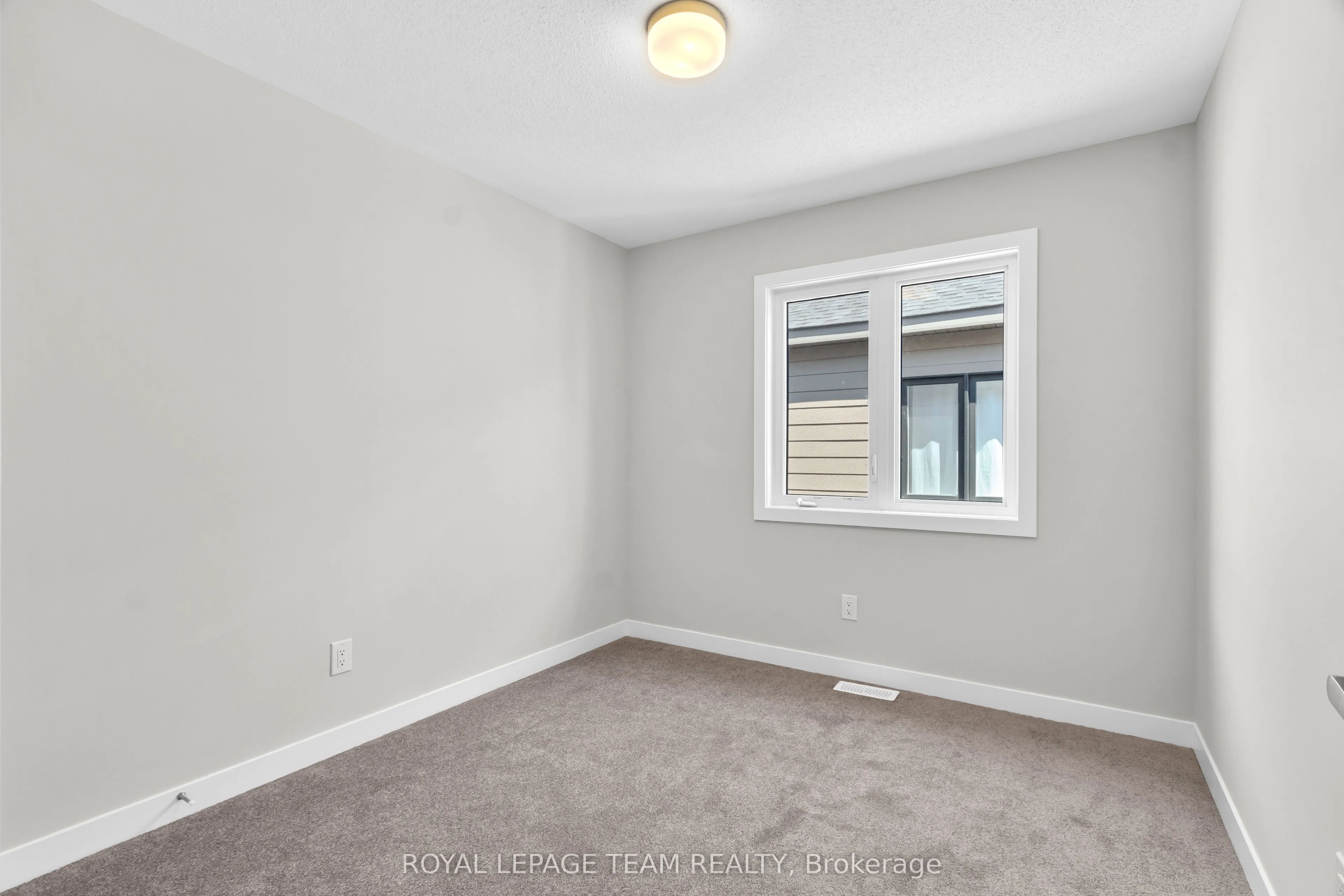 185 BEEBALM Crescent