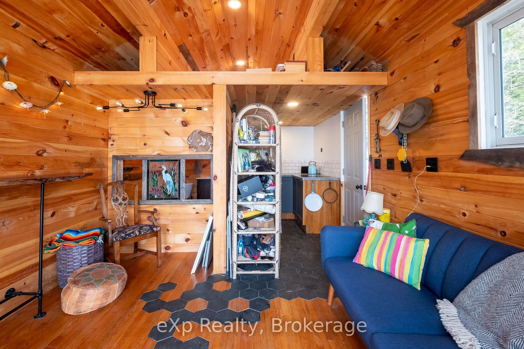 503415 Grey Road 1