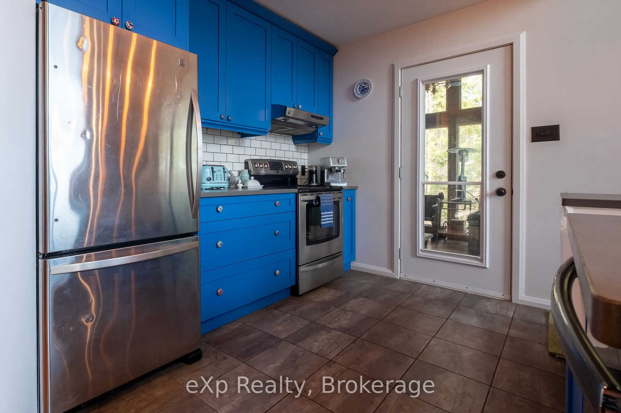503415 Grey Road 1