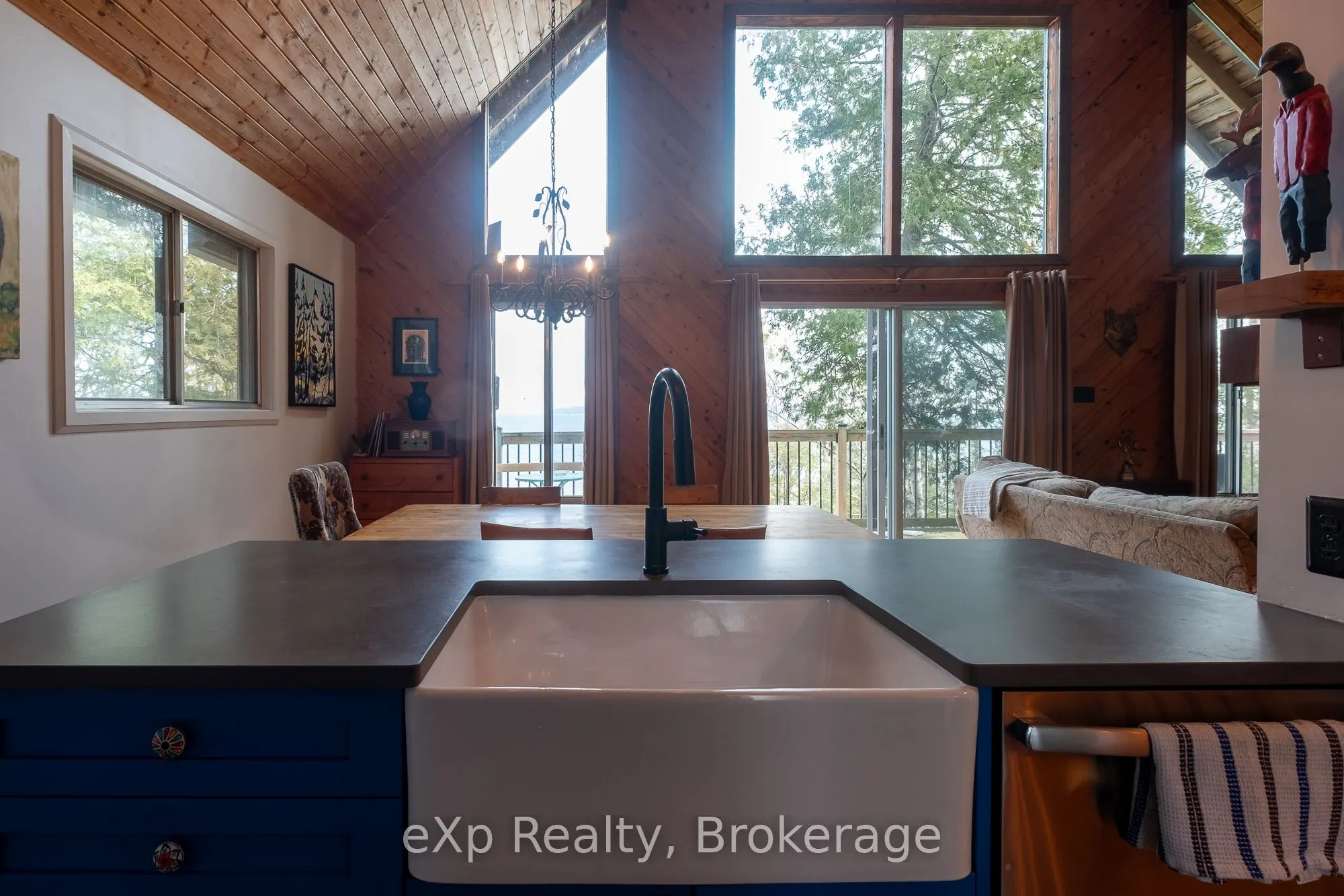 503415 Grey Road 1