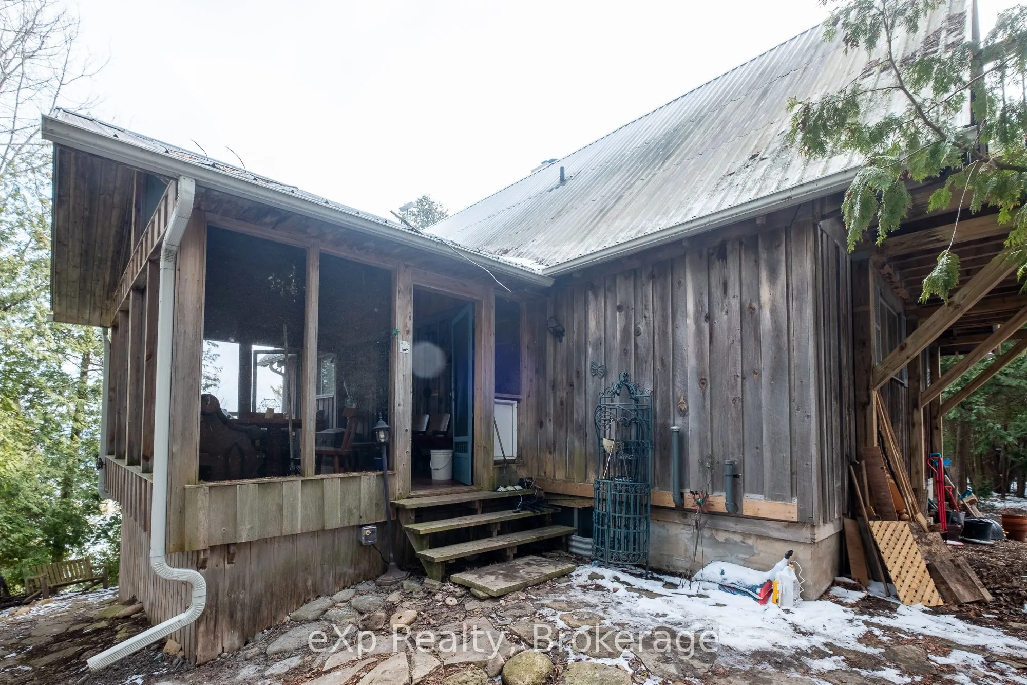 503415 Grey Road 1
