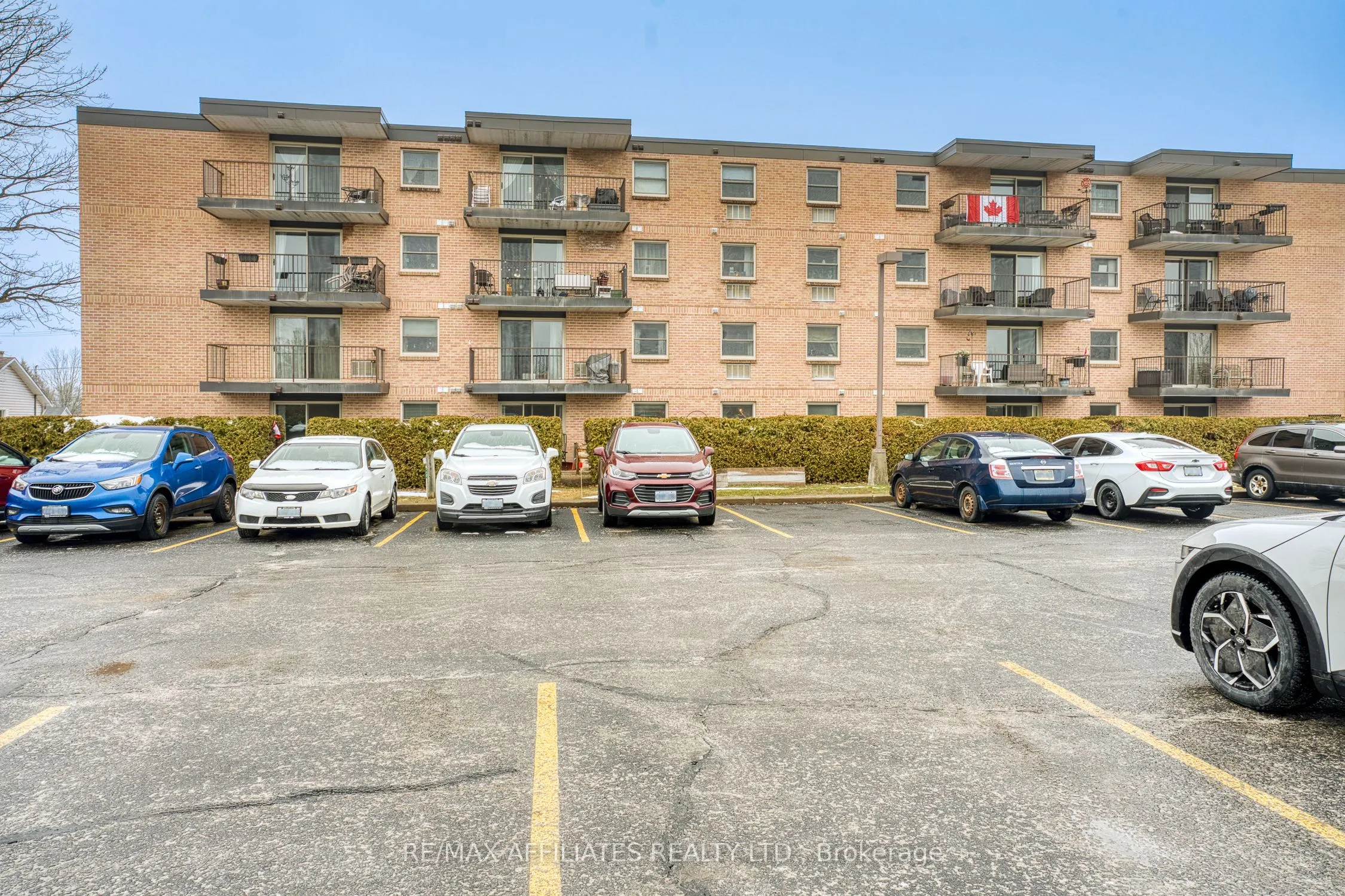 206 Woodward Street, #307