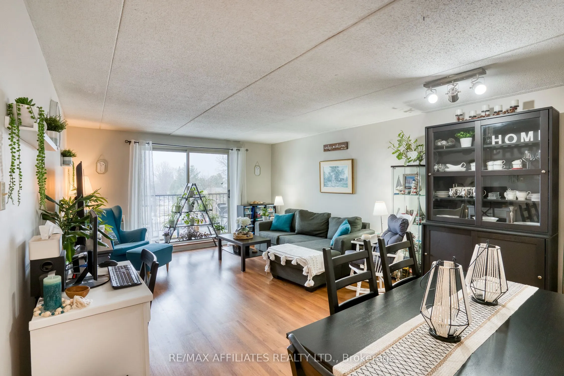 206 Woodward Street, #307