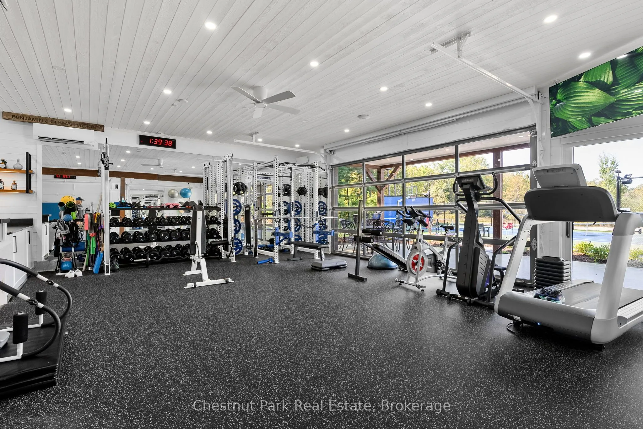 1082 HALLS RD #5