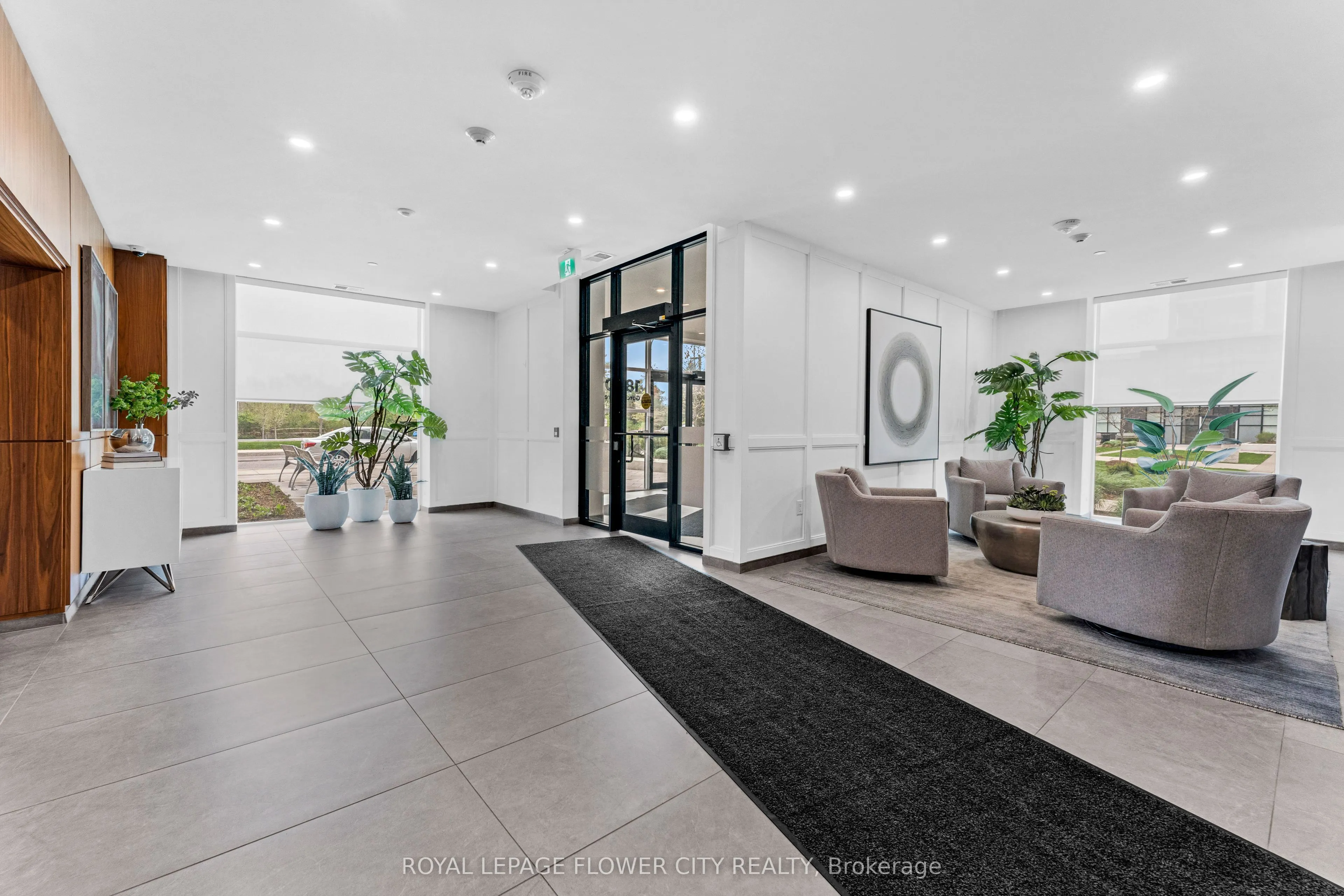 1880 Gordon Street, #1003