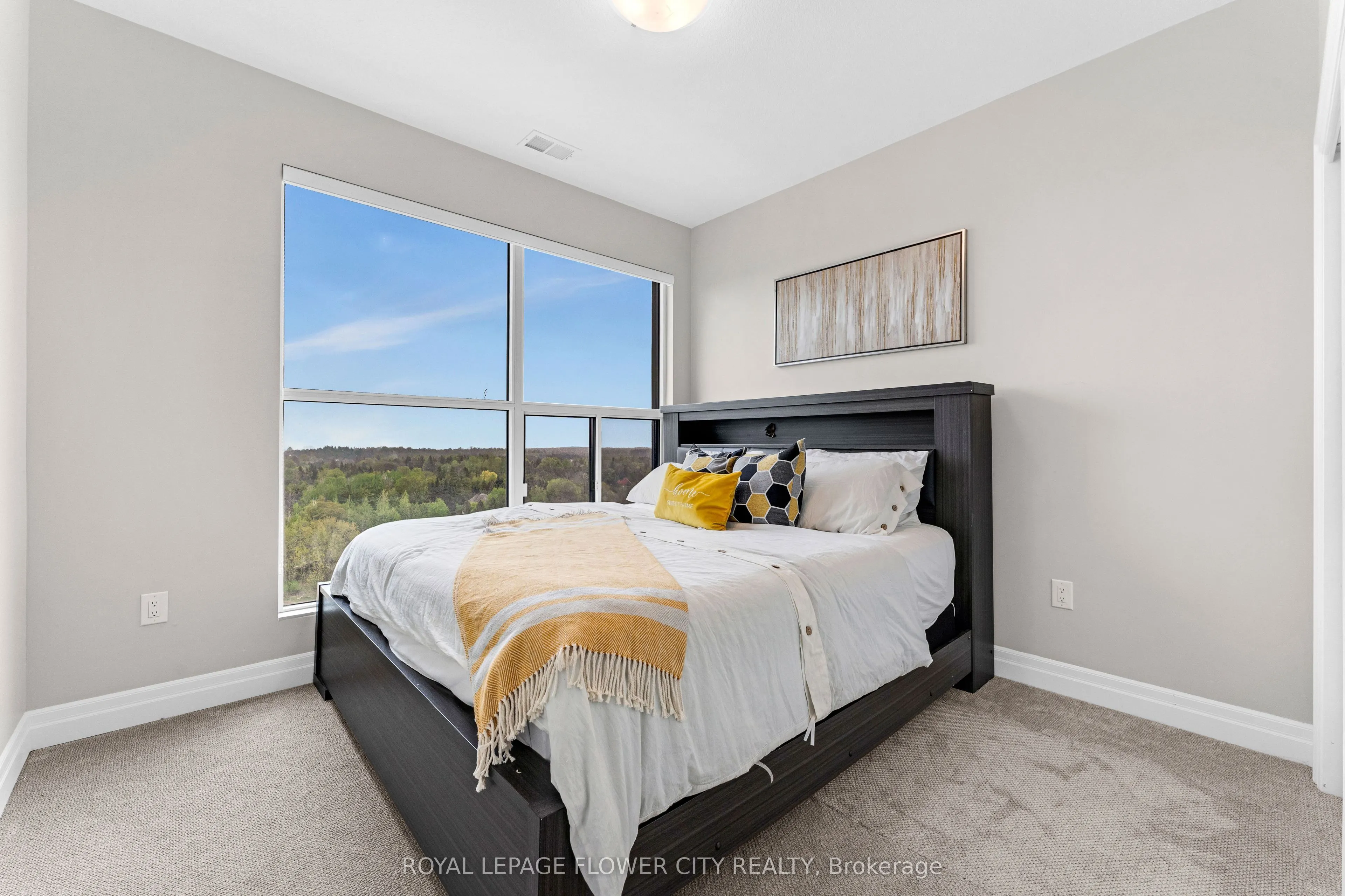 1880 Gordon Street, #1003