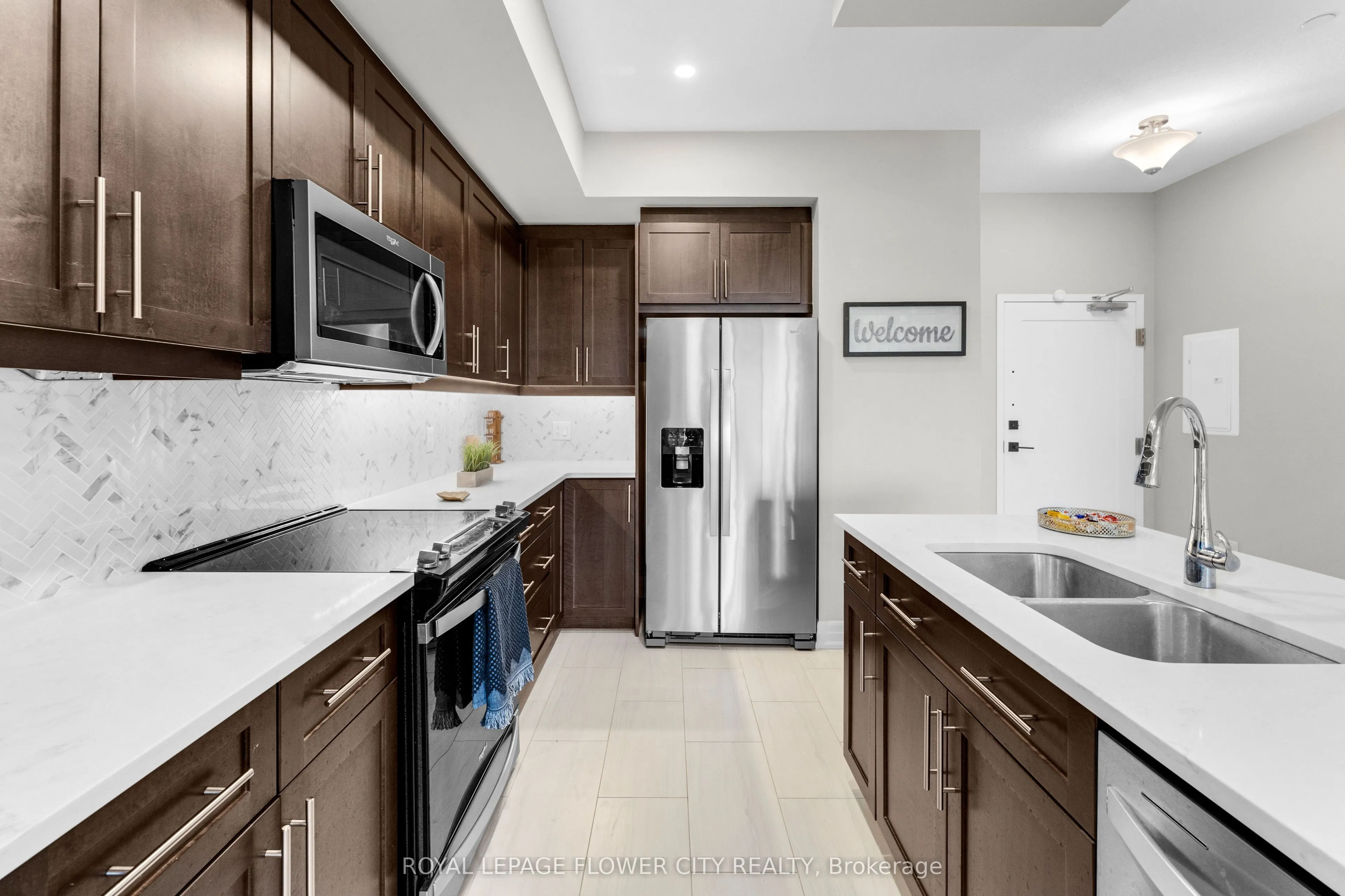 1880 Gordon Street, #1003