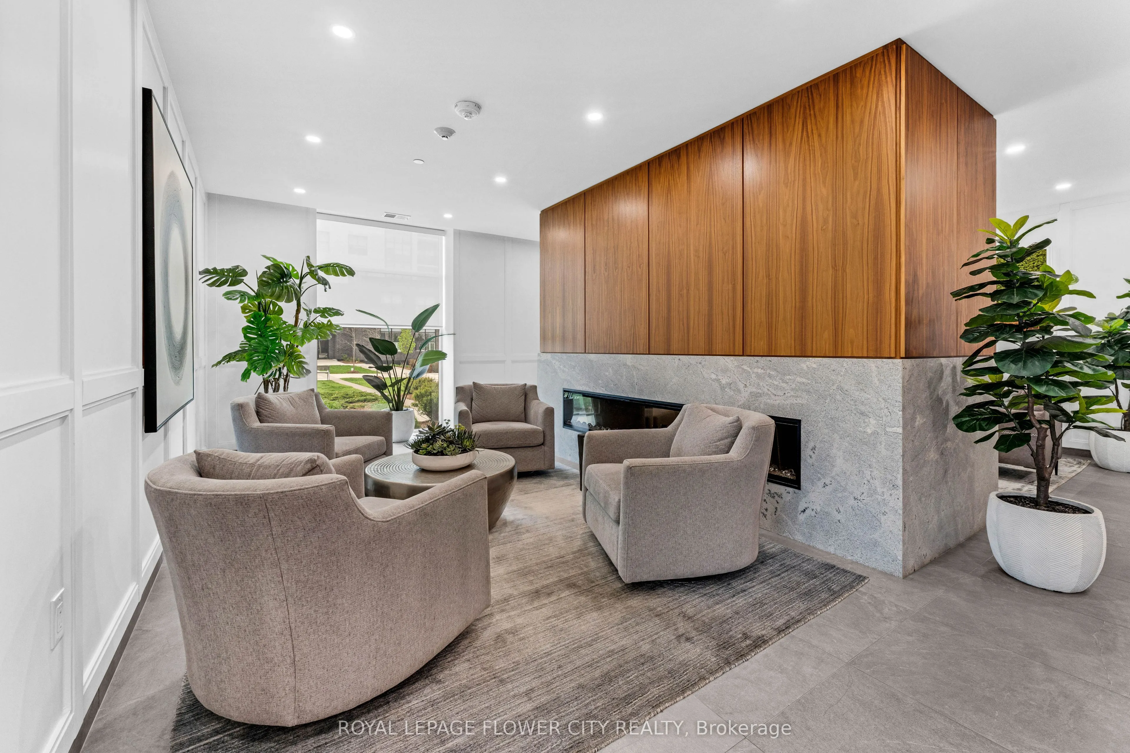 1880 Gordon Street, #1003