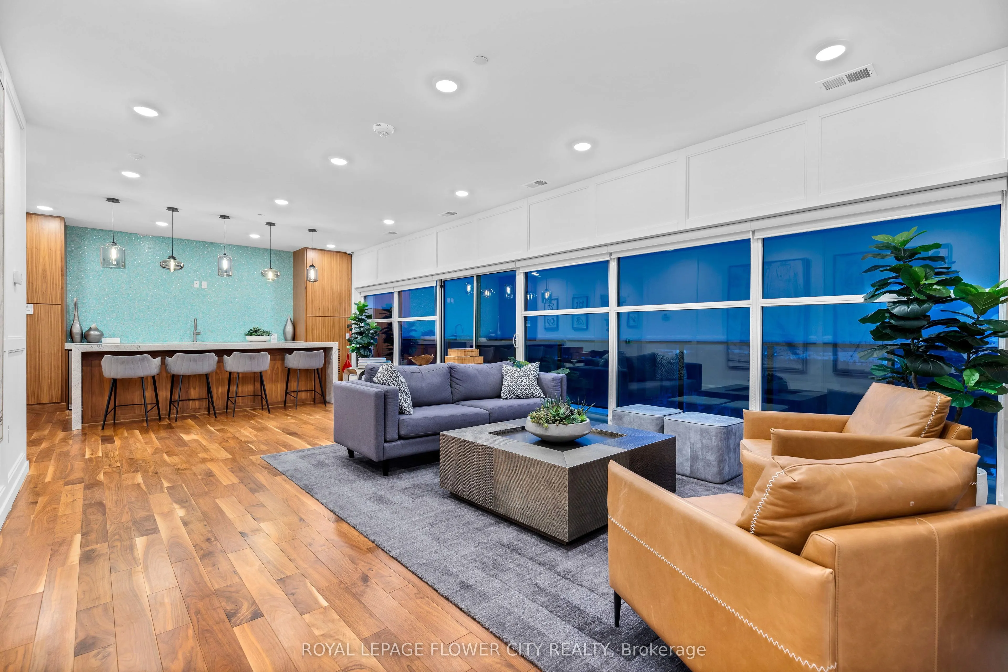 1880 Gordon Street, #1003