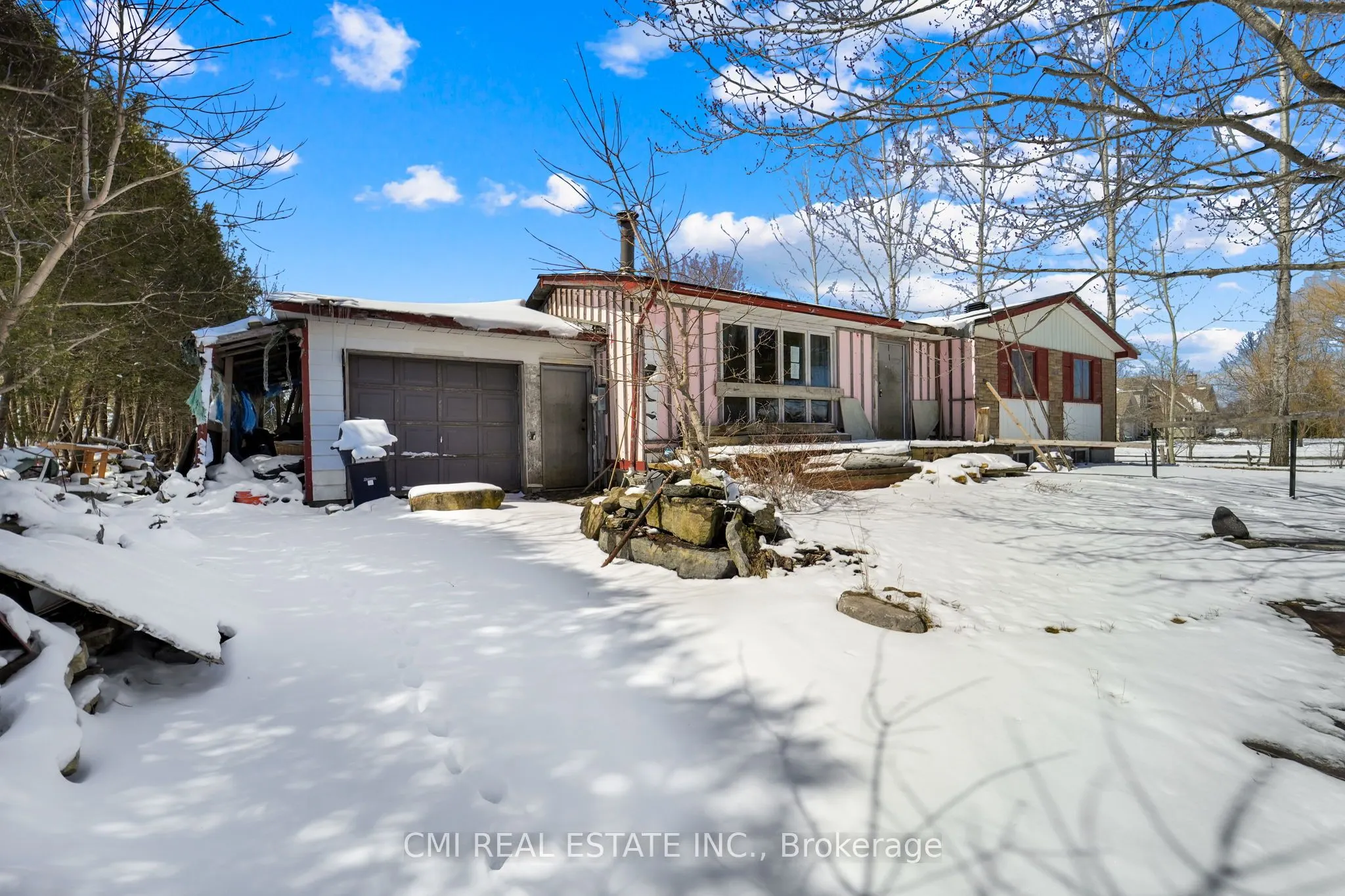 1568 Pilon Road