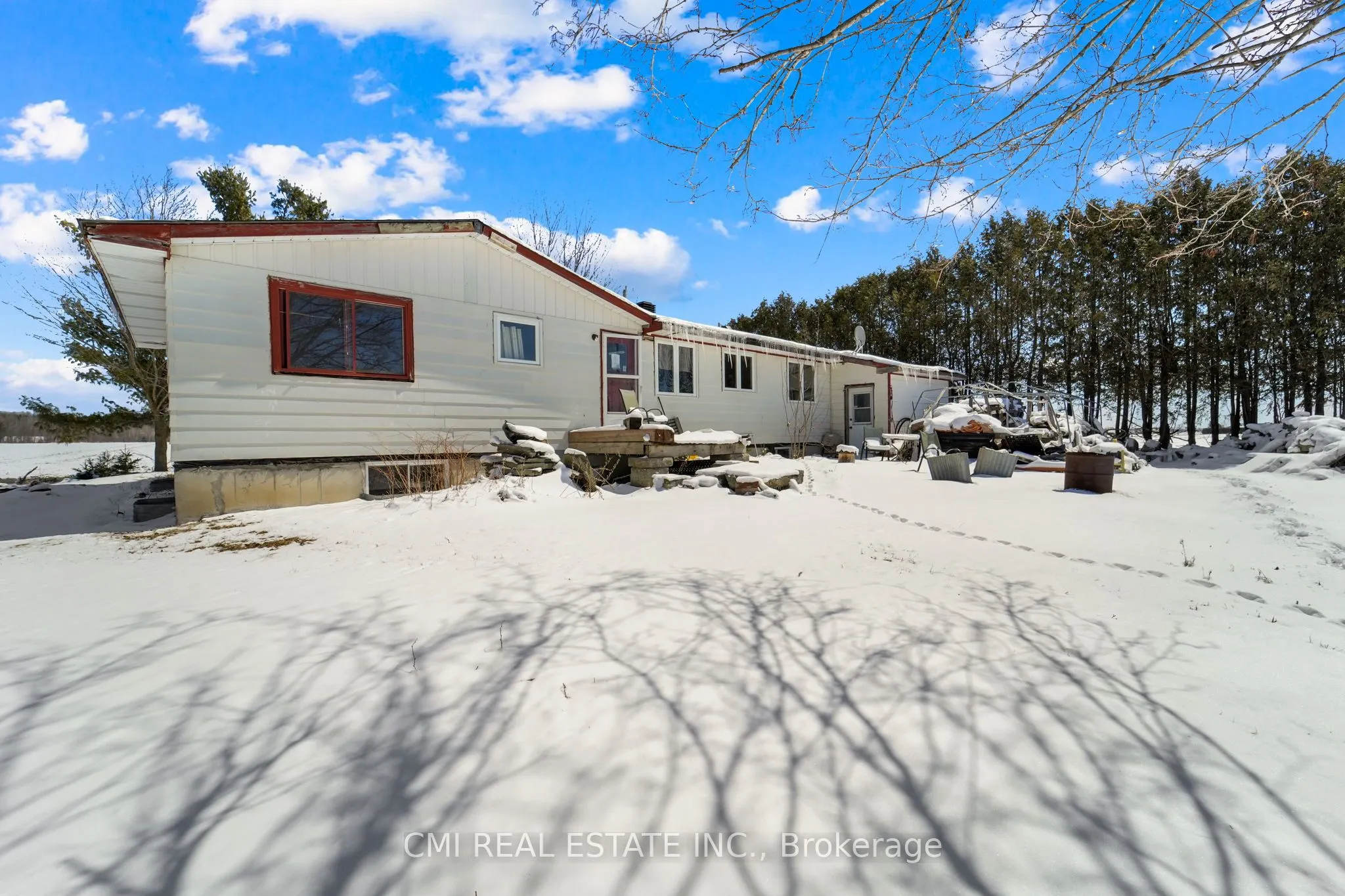 1568 Pilon Road