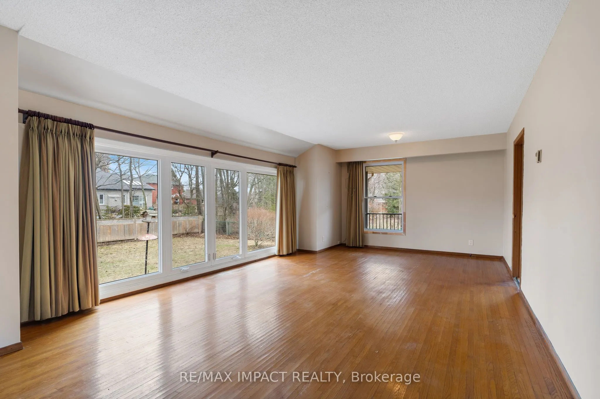 52 Hamilton Avenue