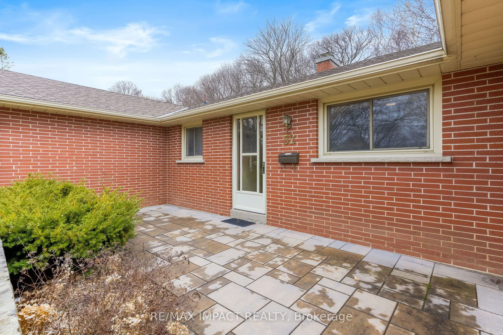 52 Hamilton Avenue