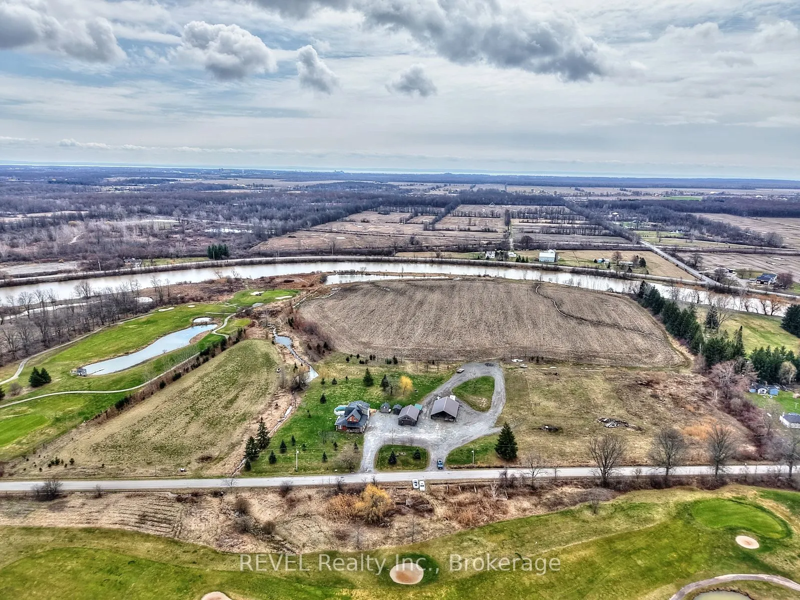 118 River Road