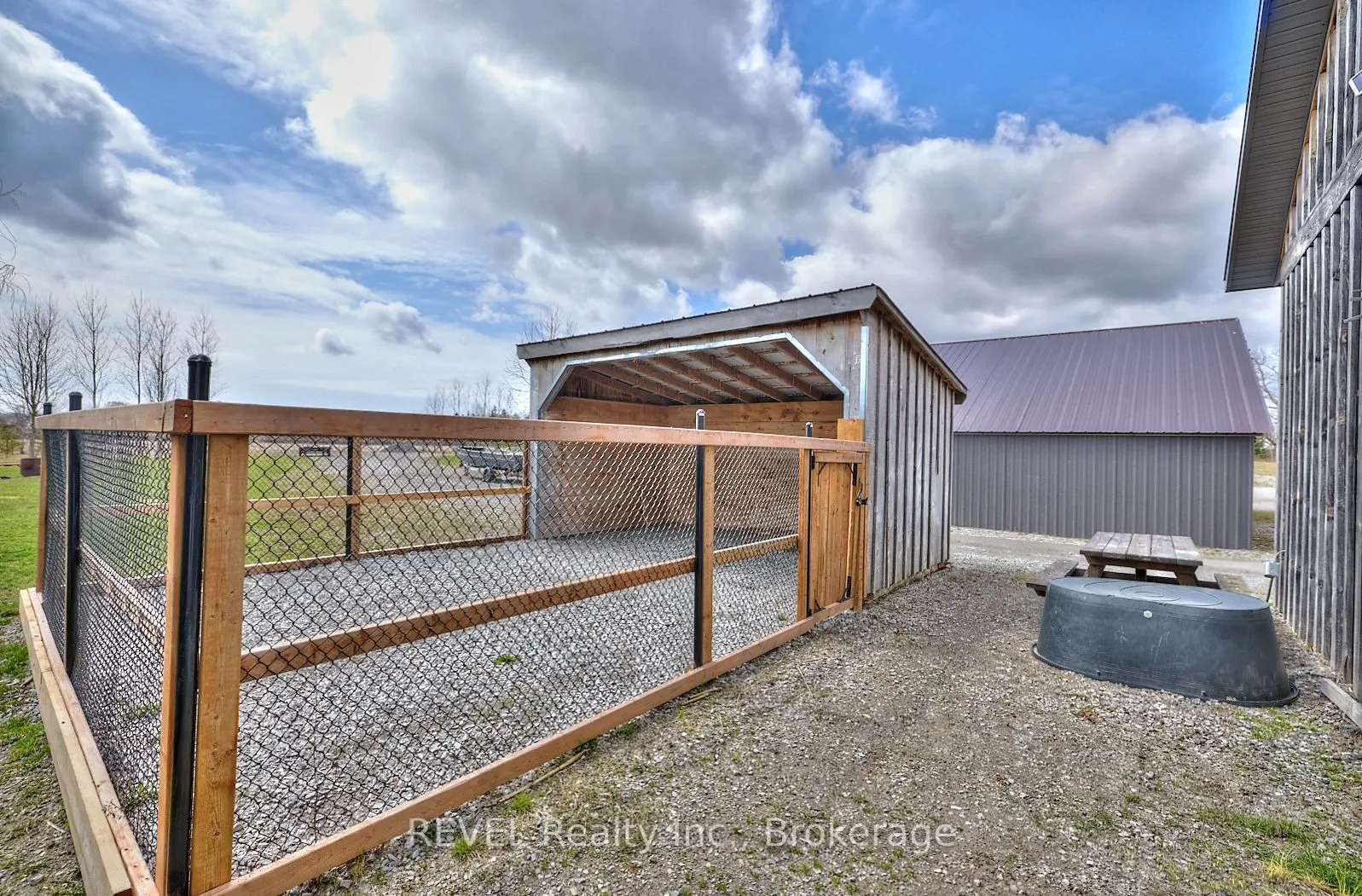 118 River Road