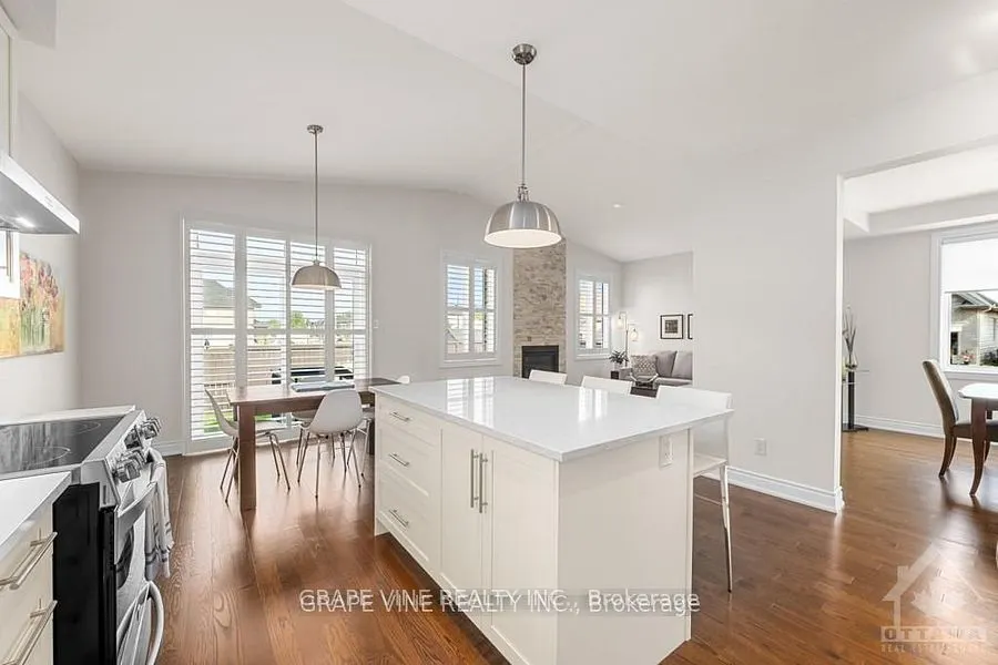 862 Oat Straw Way
