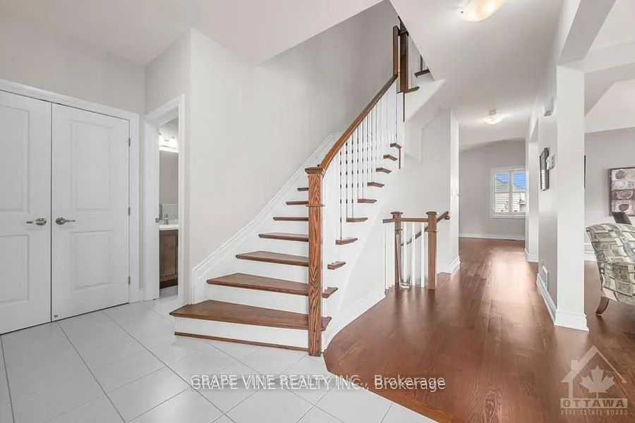 862 Oat Straw Way