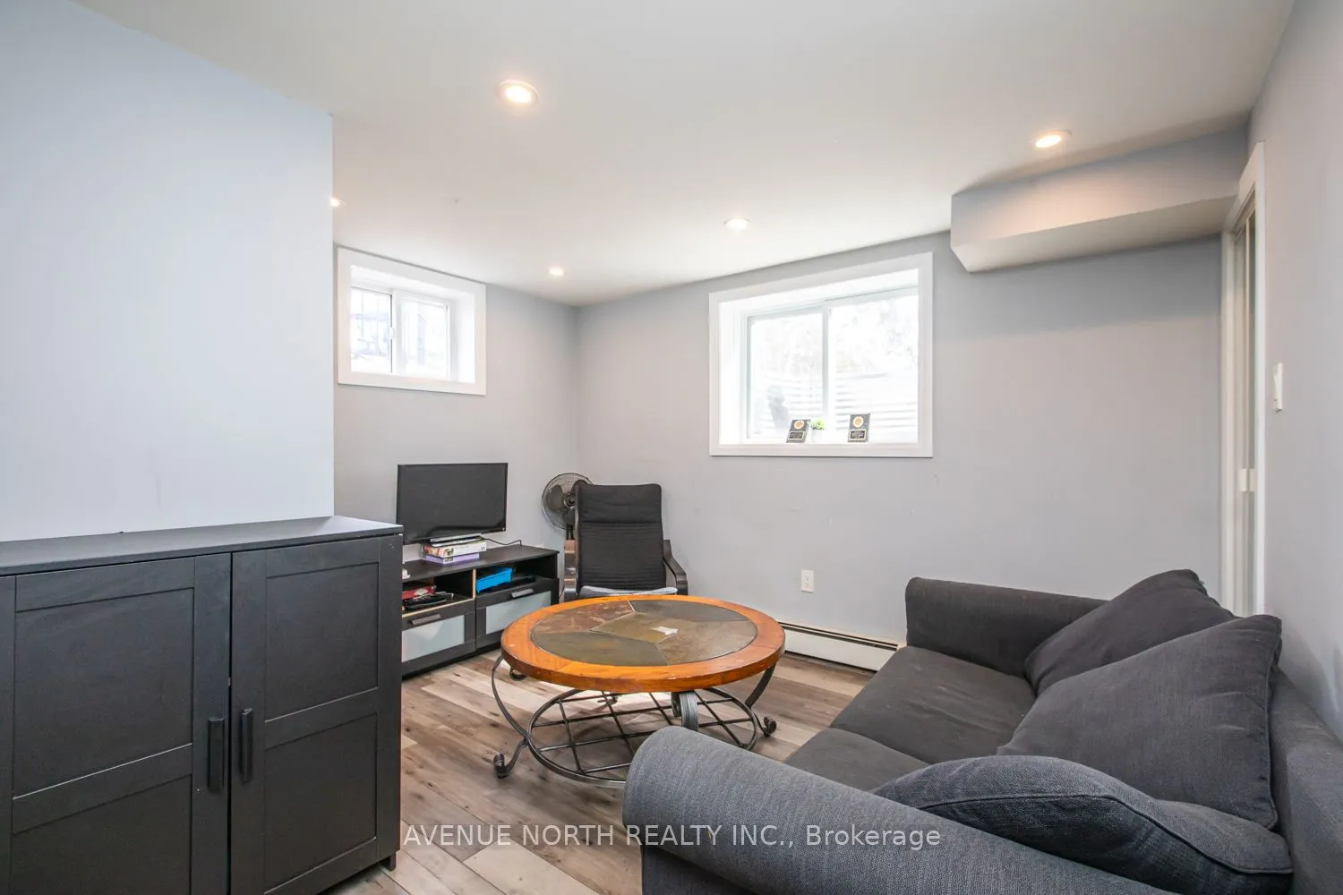 44 LAZY NOL Court