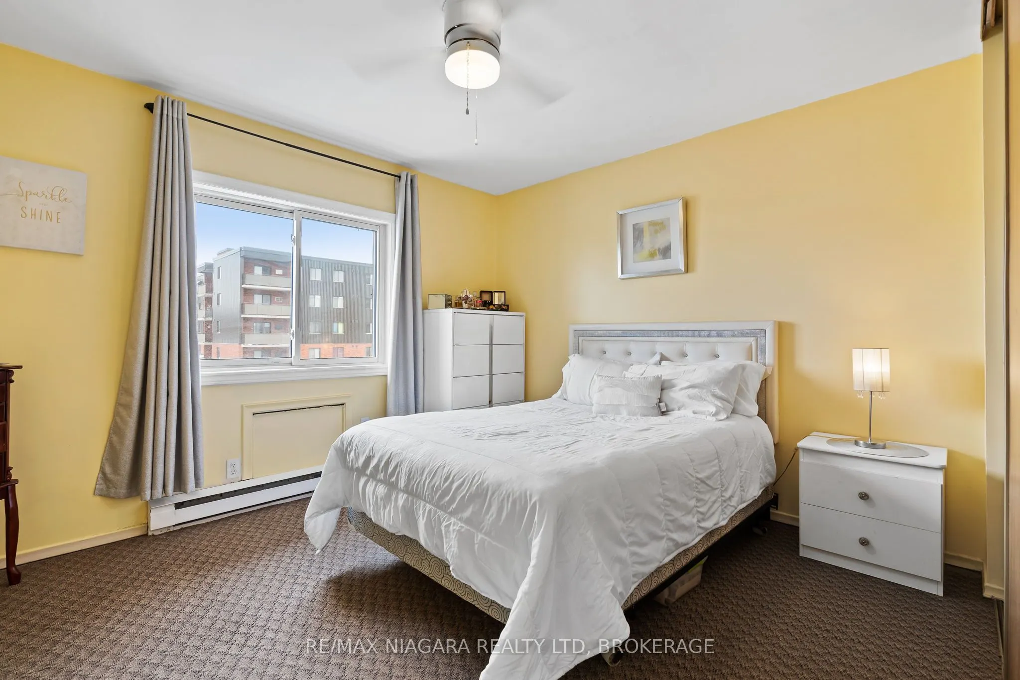 72 Main Street E, #323