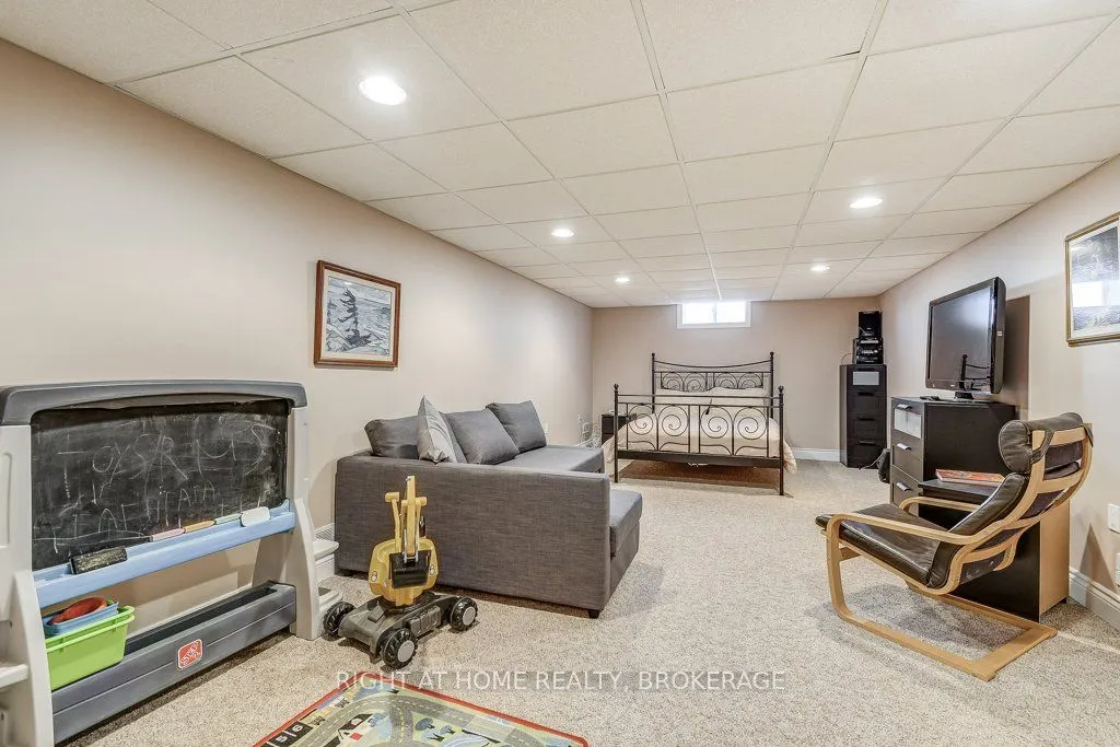 156 Gracehill Crescent