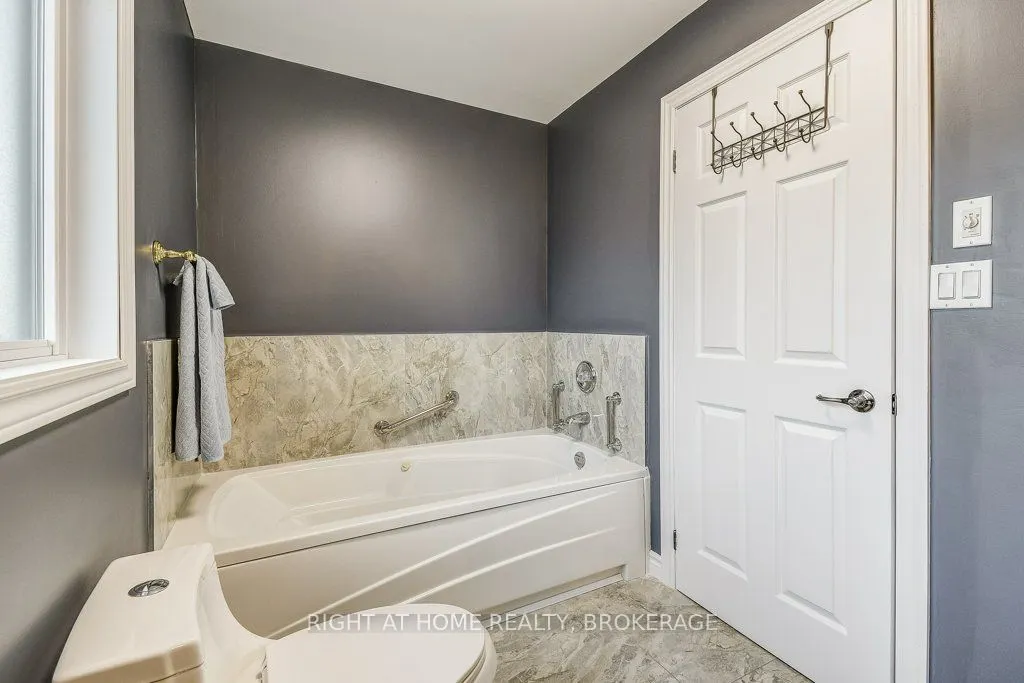 156 Gracehill Crescent
