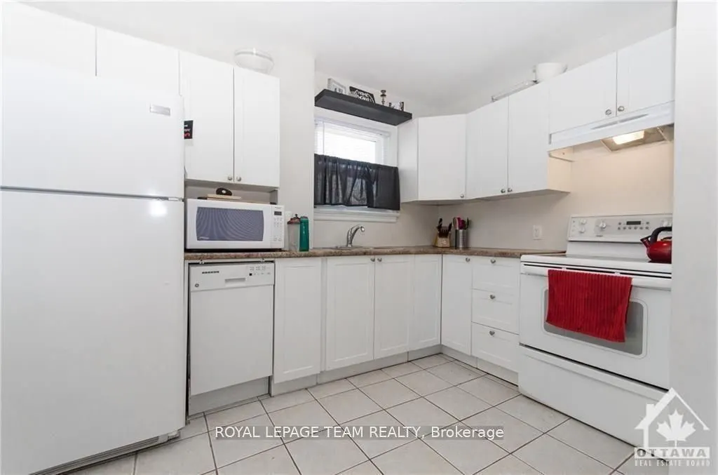 1344 NORMANDY Crescent