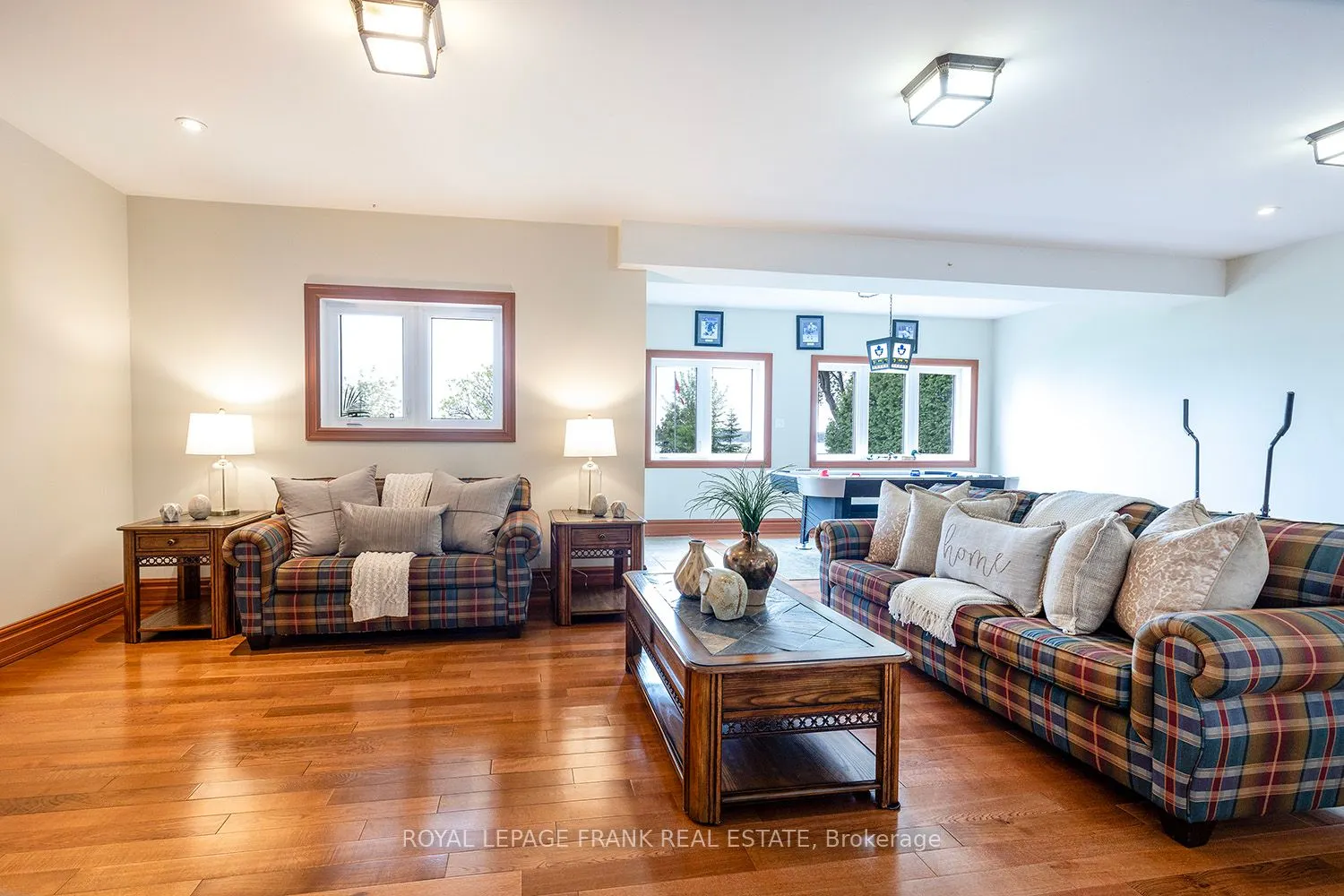 24 Gilson Point Place