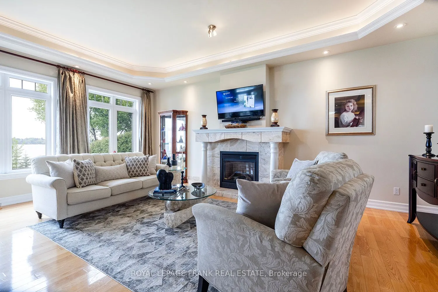 24 Gilson Point Place