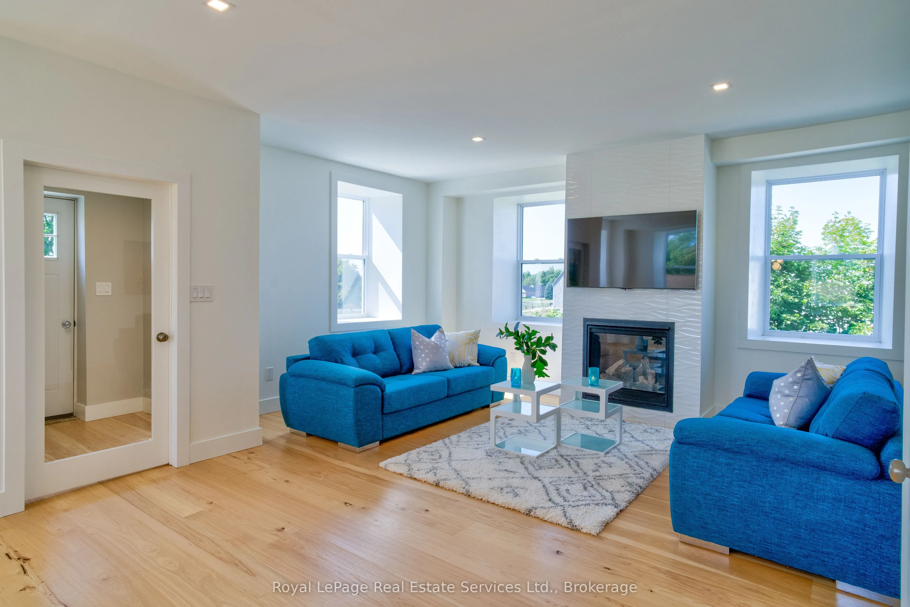 1748 Centre Road