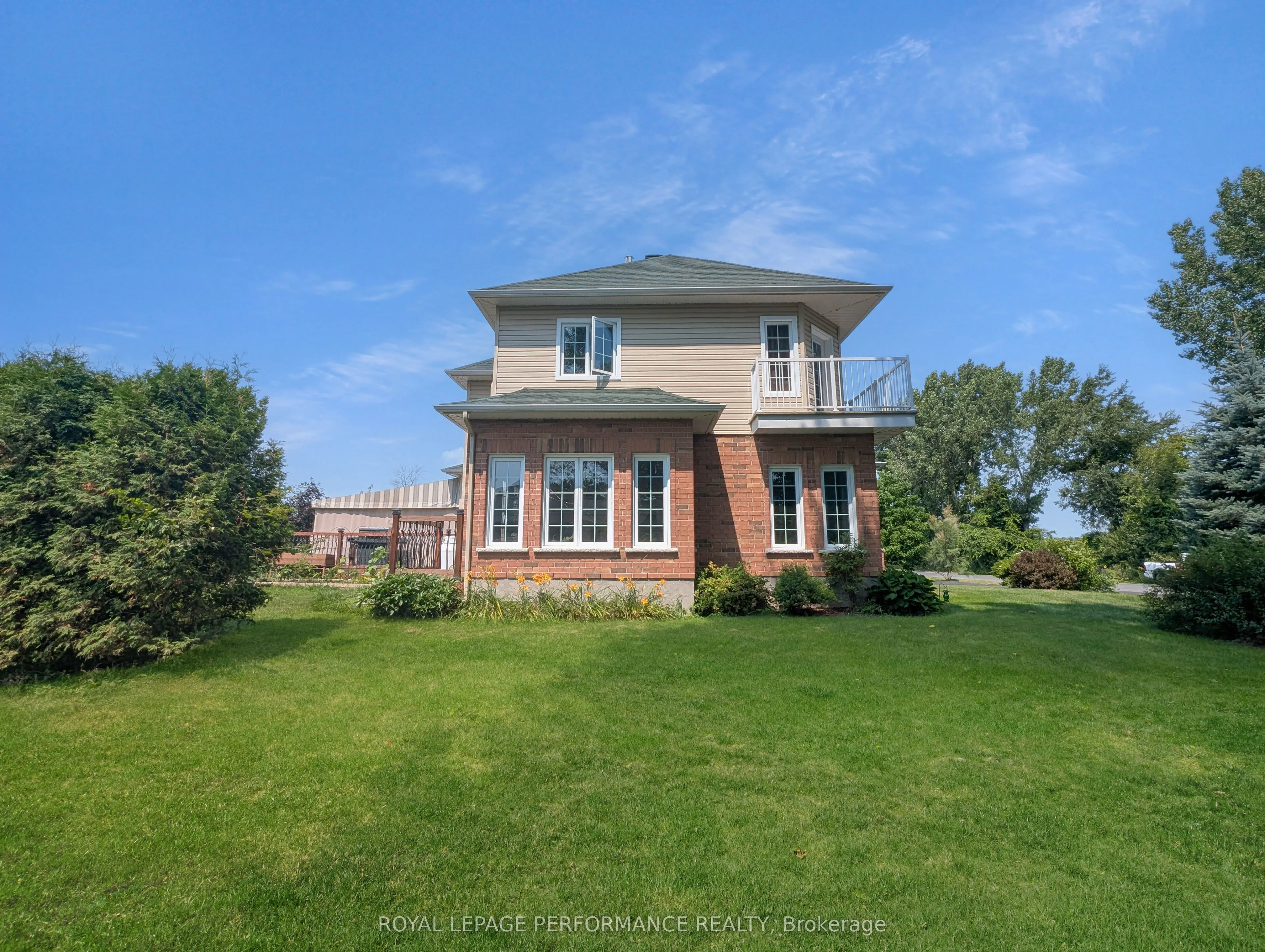 6218 SHANNON Lane